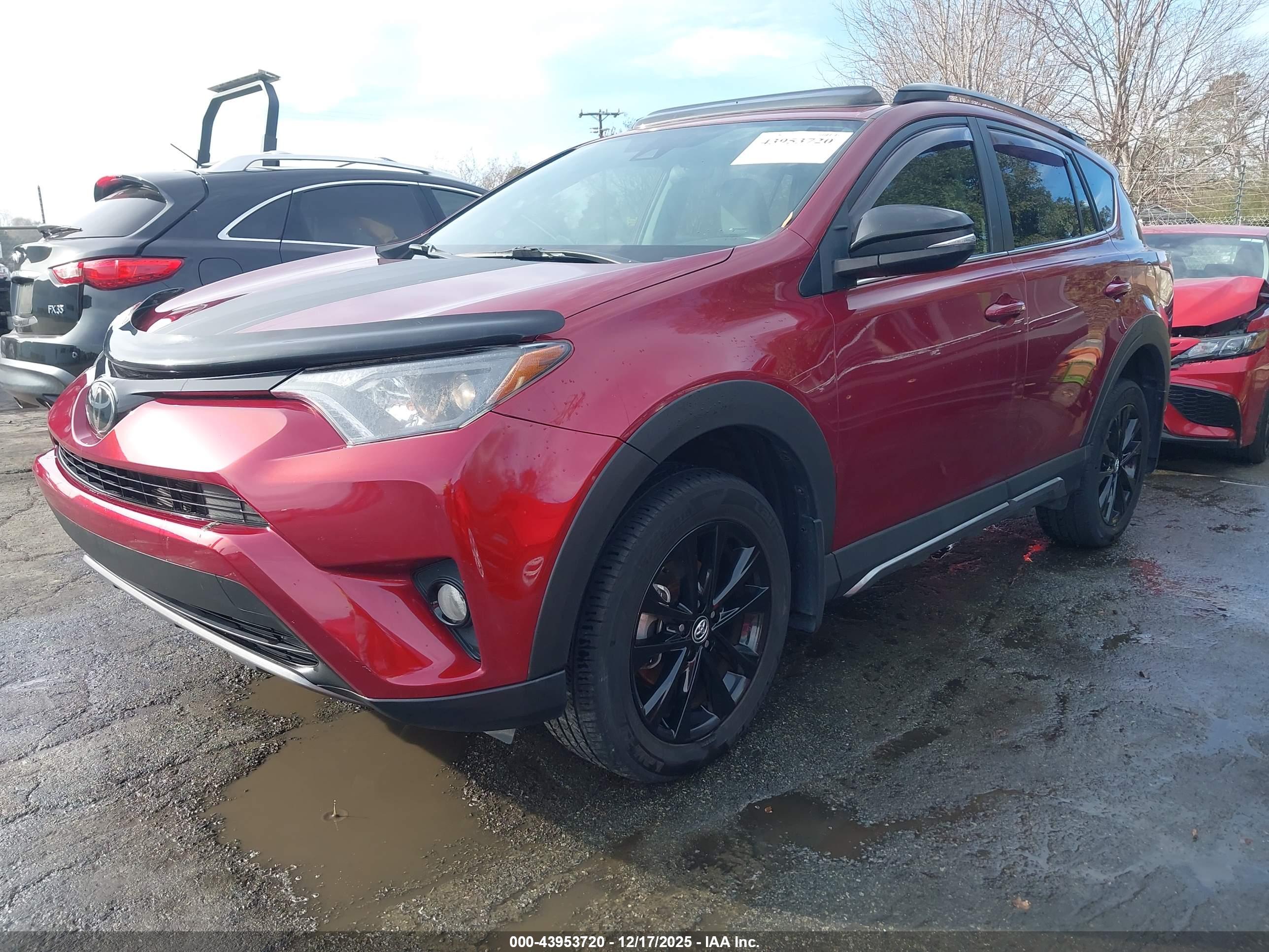 TOYOTA RAV4 image 2