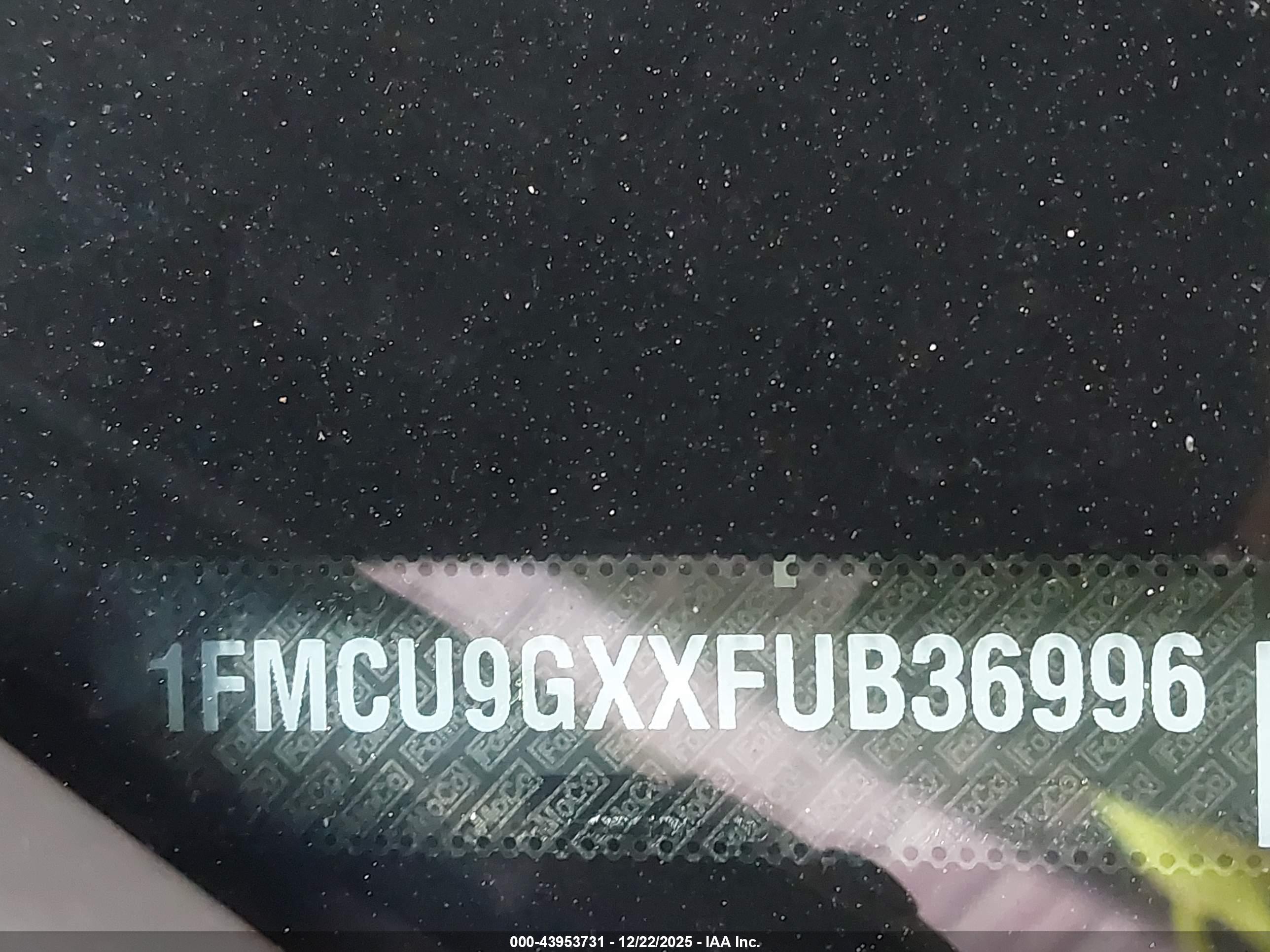 FORD ESCAPE image 9