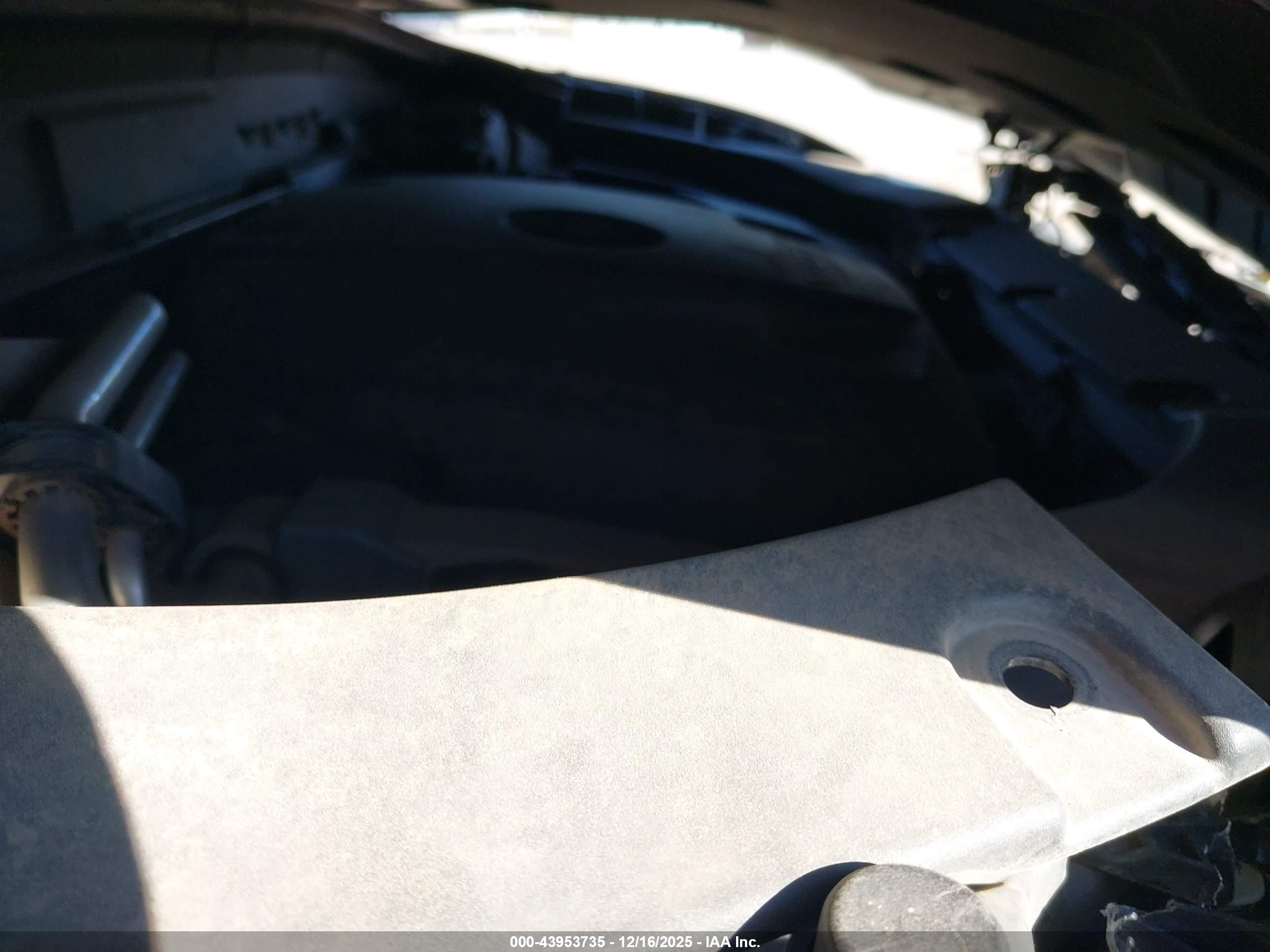 VOLVO XC60 image 10