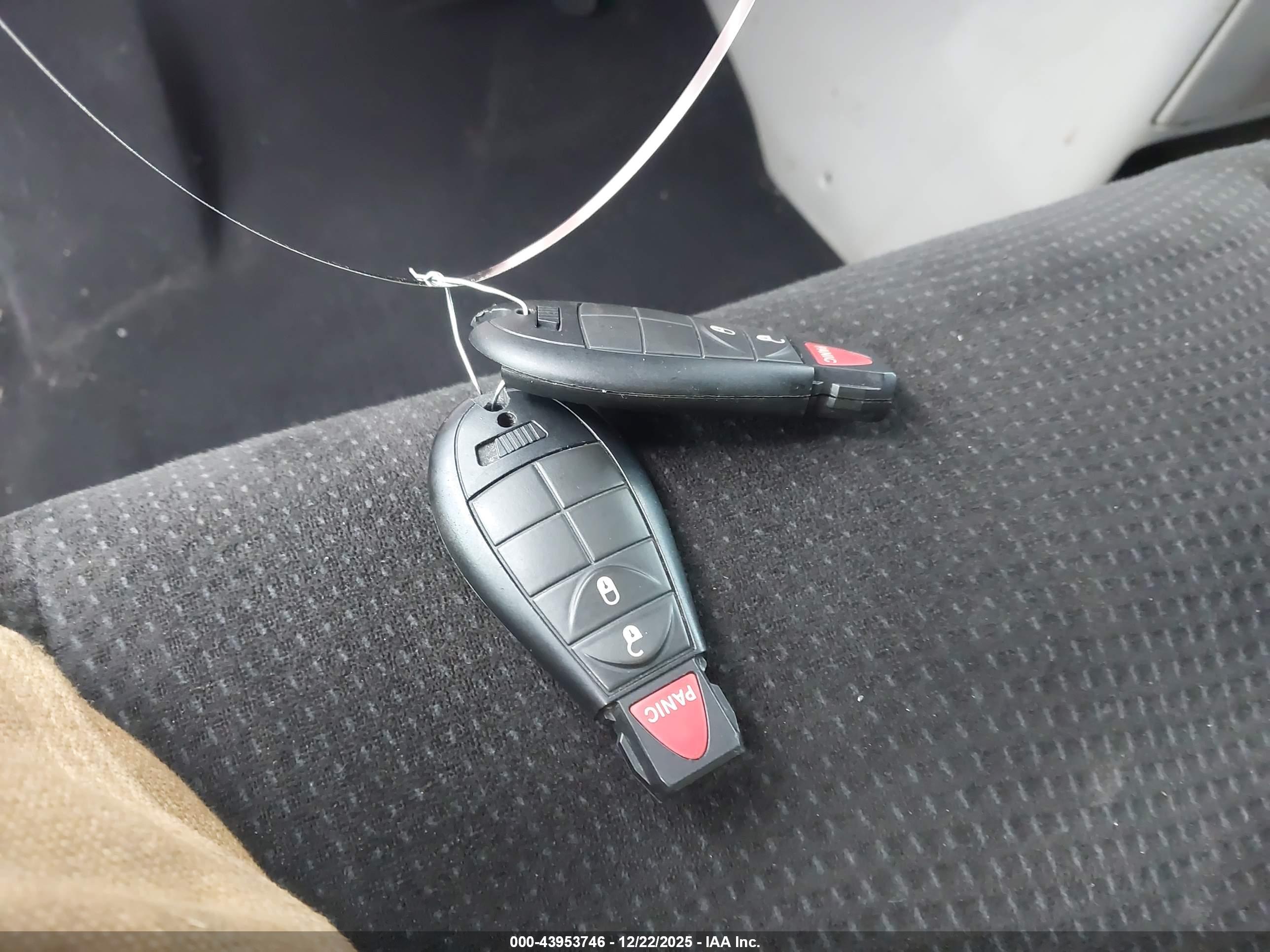 DODGE GRAND image 11