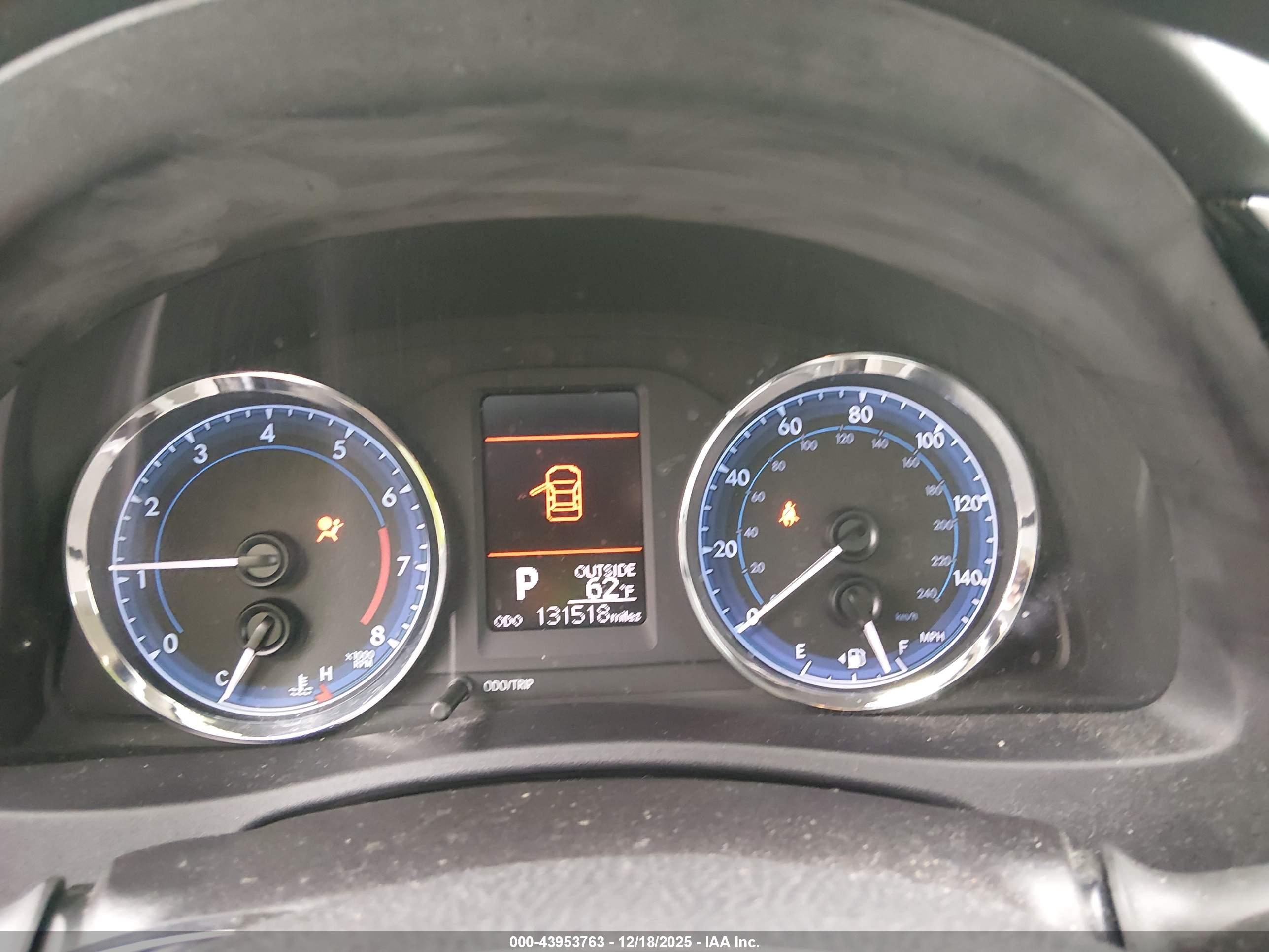 TOYOTA COROLLA image 7