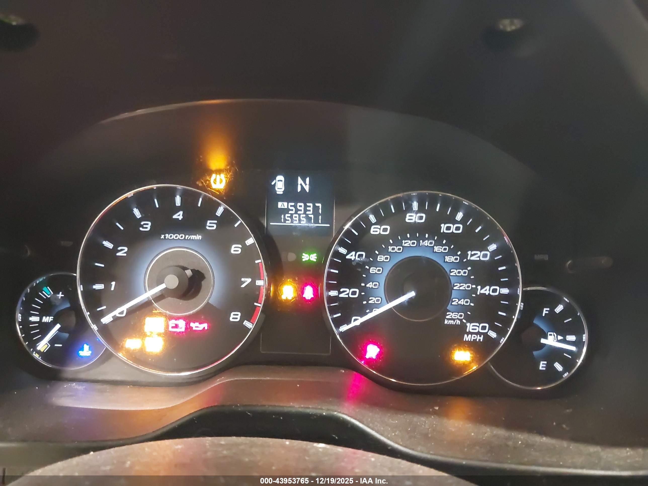 SUBARU OUTBACK image 7