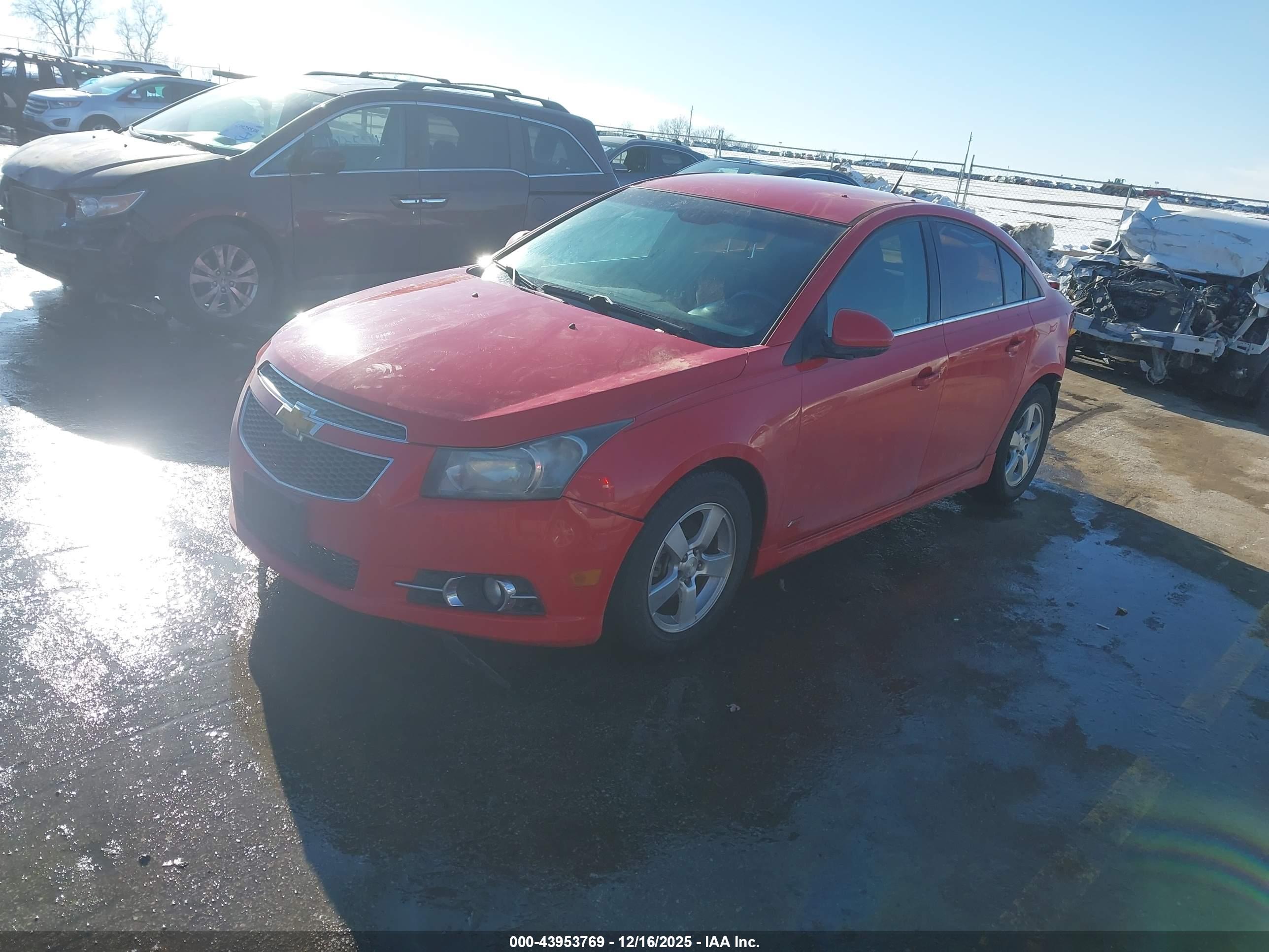 CHEVROLET CRUZE image 2