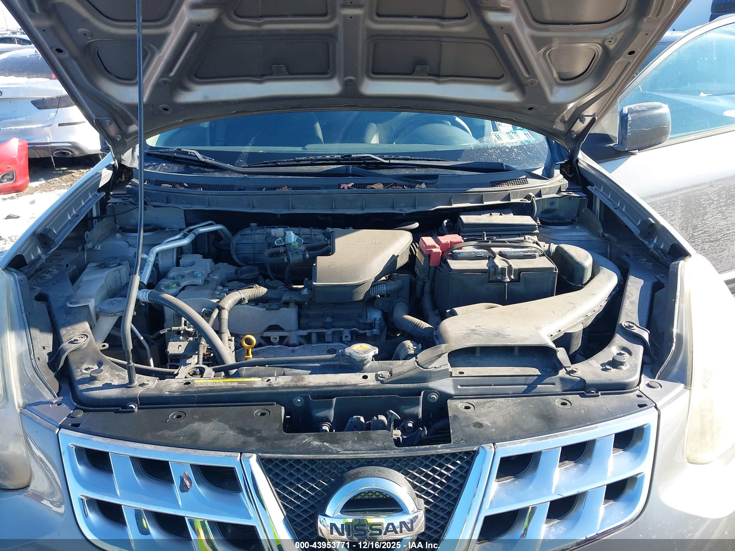 NISSAN ROGUE image 10