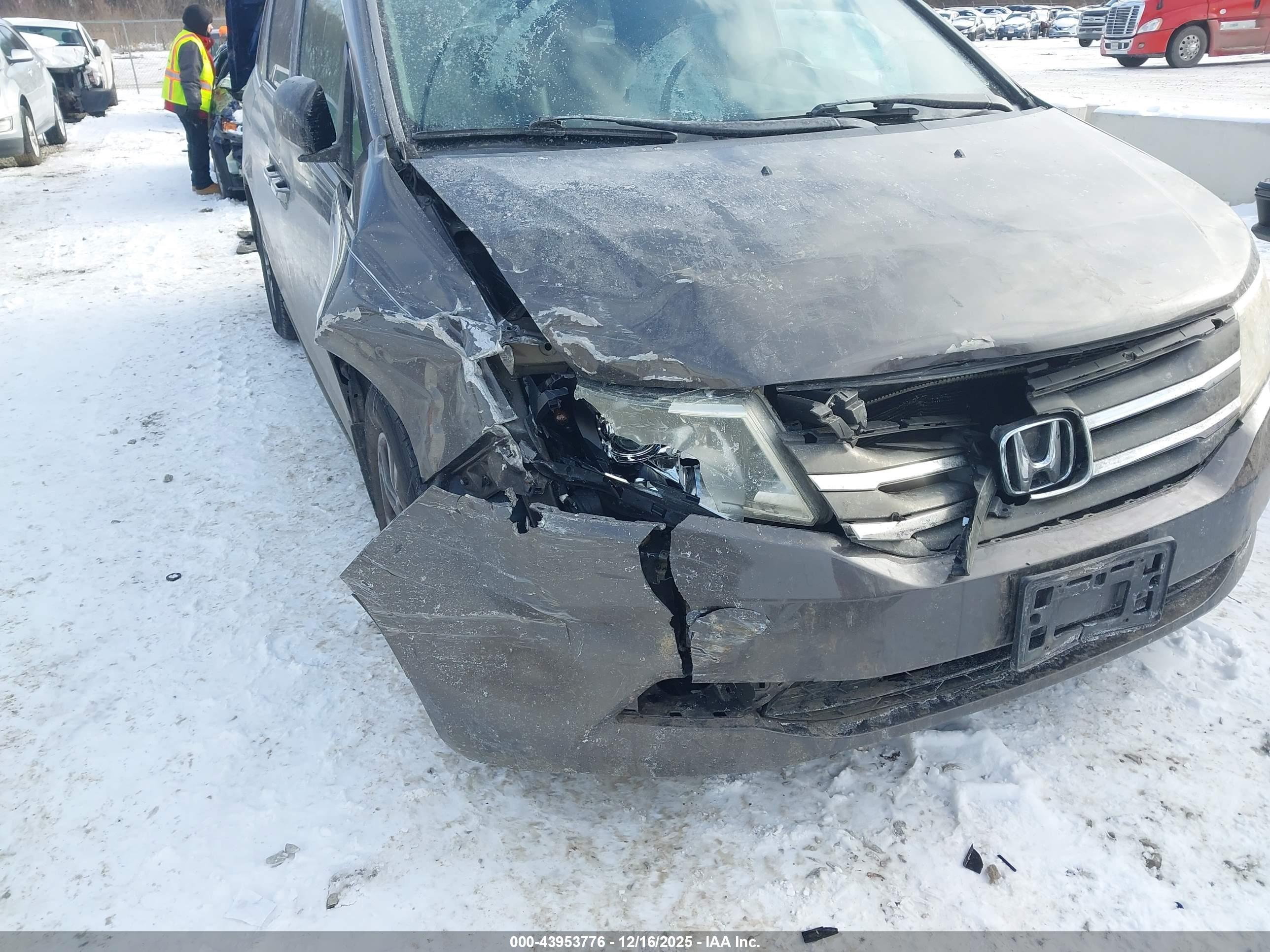 HONDA ODYSSEY image 6
