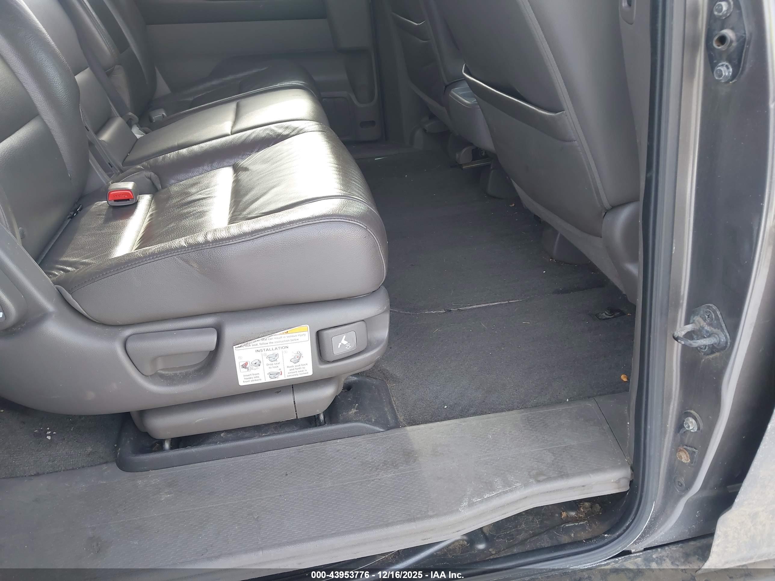 HONDA ODYSSEY image 8