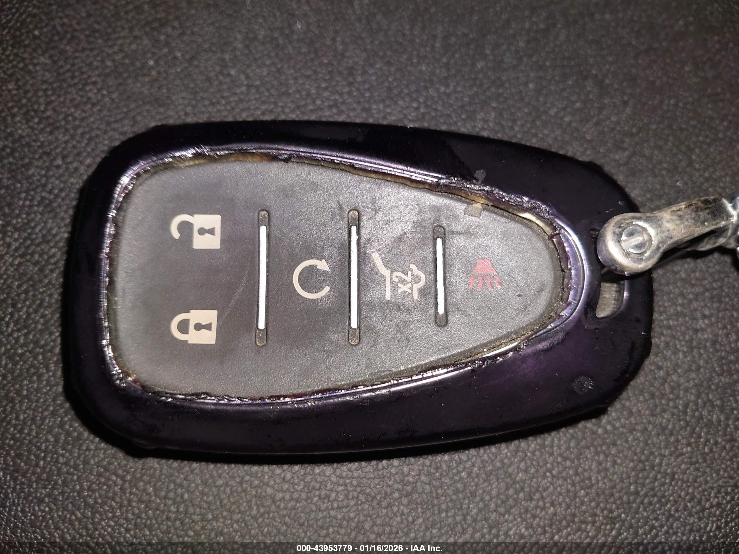 CHEVROLET EQUINOX image 11