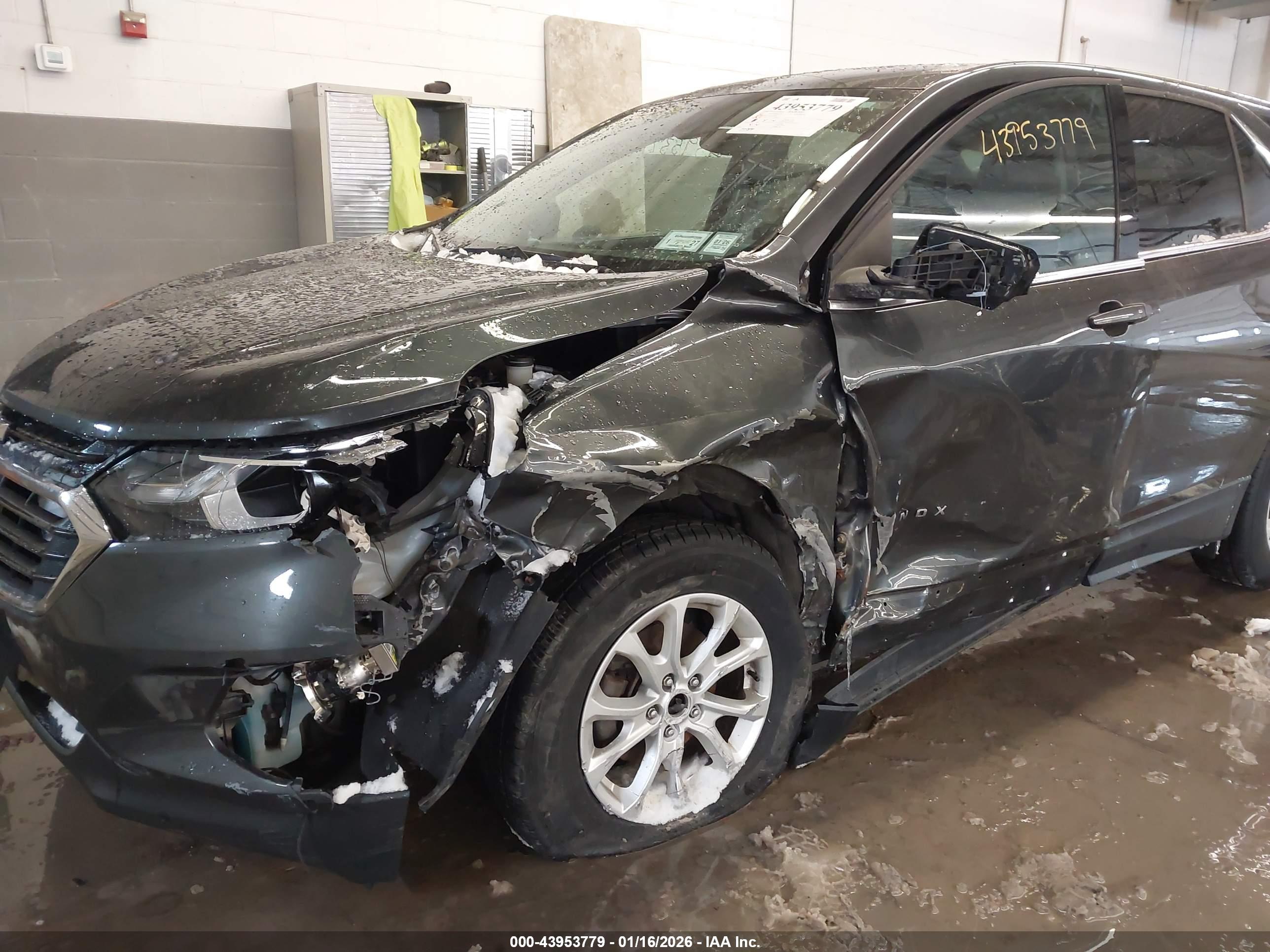 CHEVROLET EQUINOX image 6