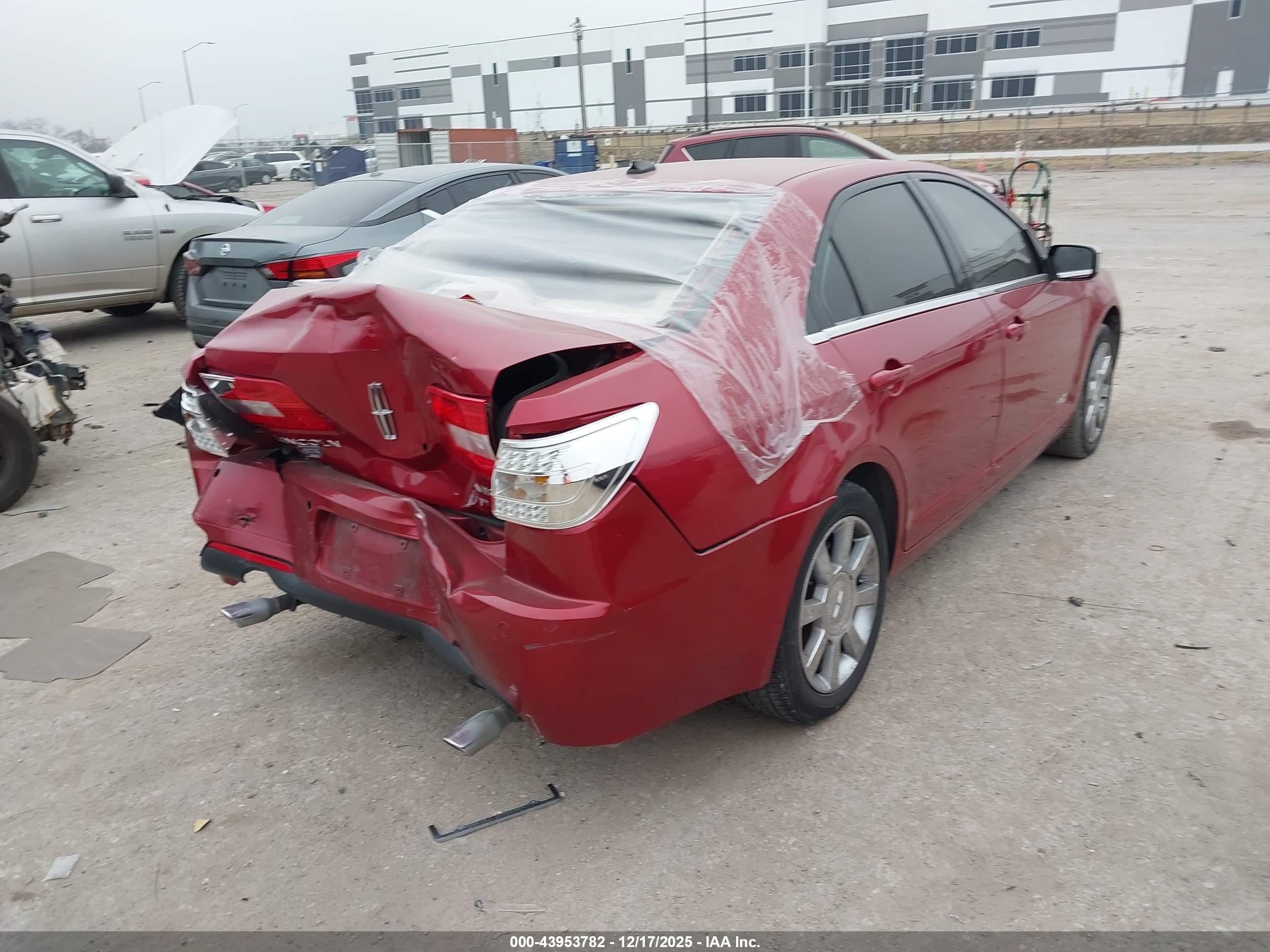 LINCOLN MKZ image 4