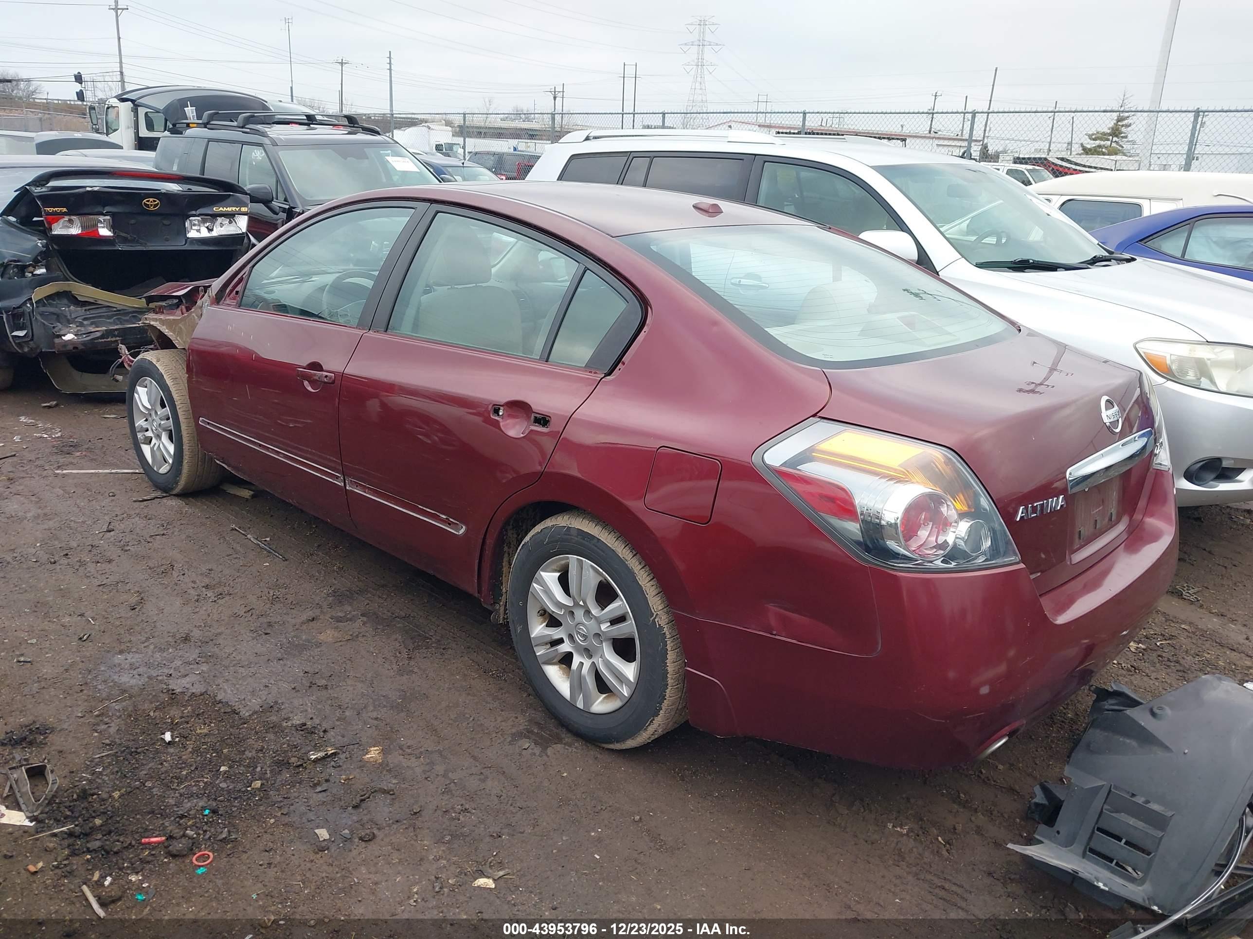 NISSAN ALTIMA image 3