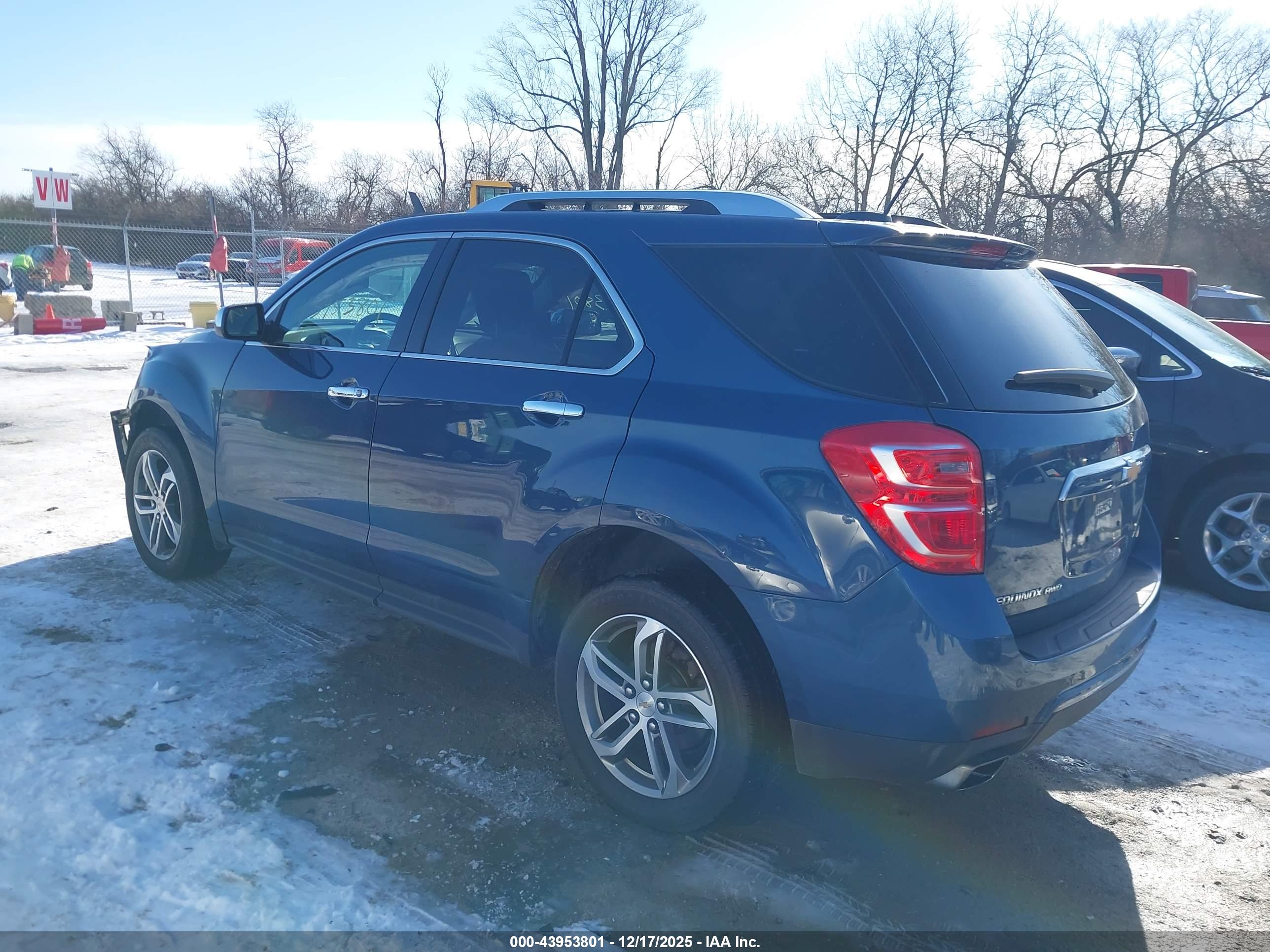 CHEVROLET EQUINOX image 3