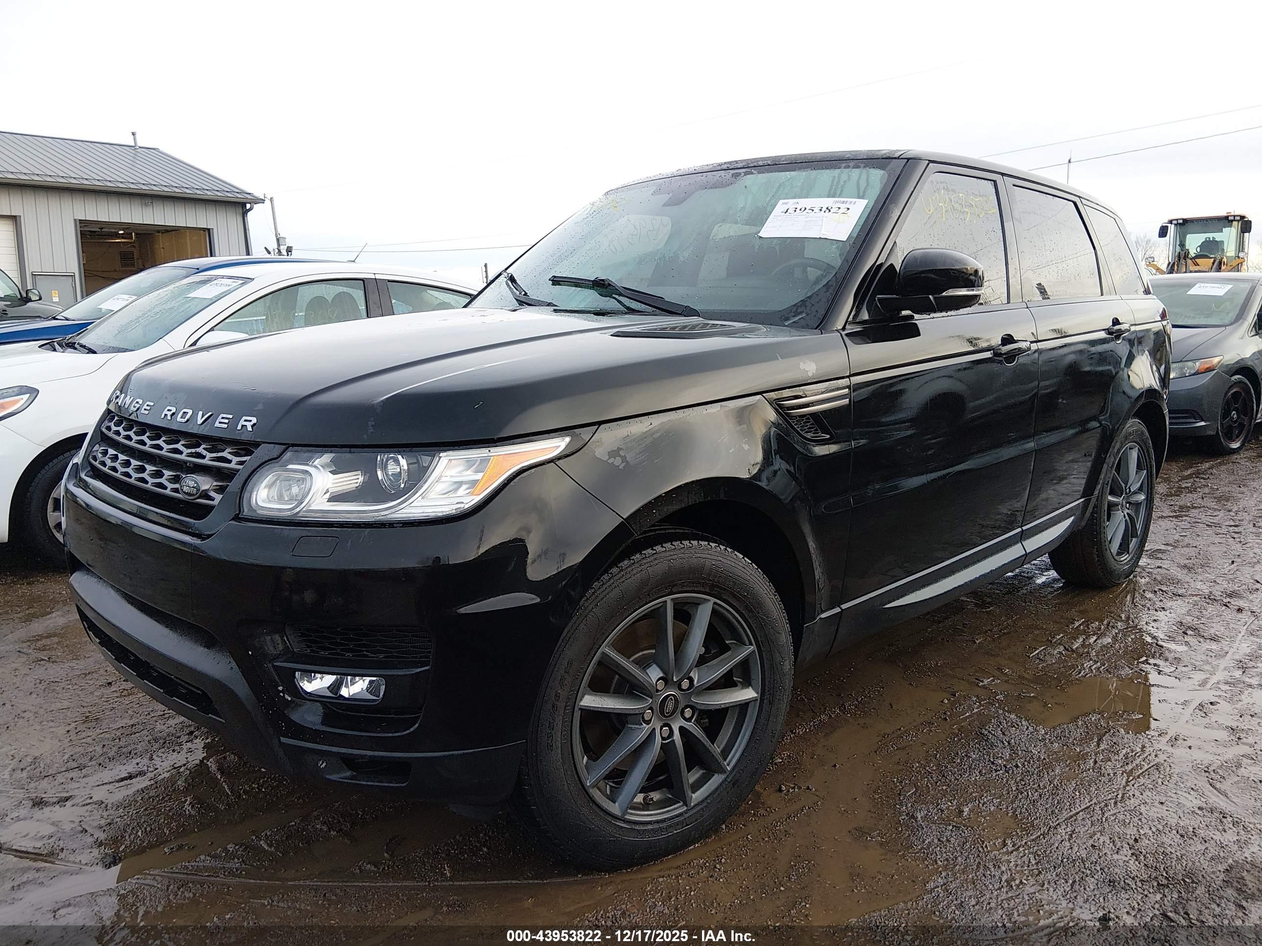 LAND ROVER image 2