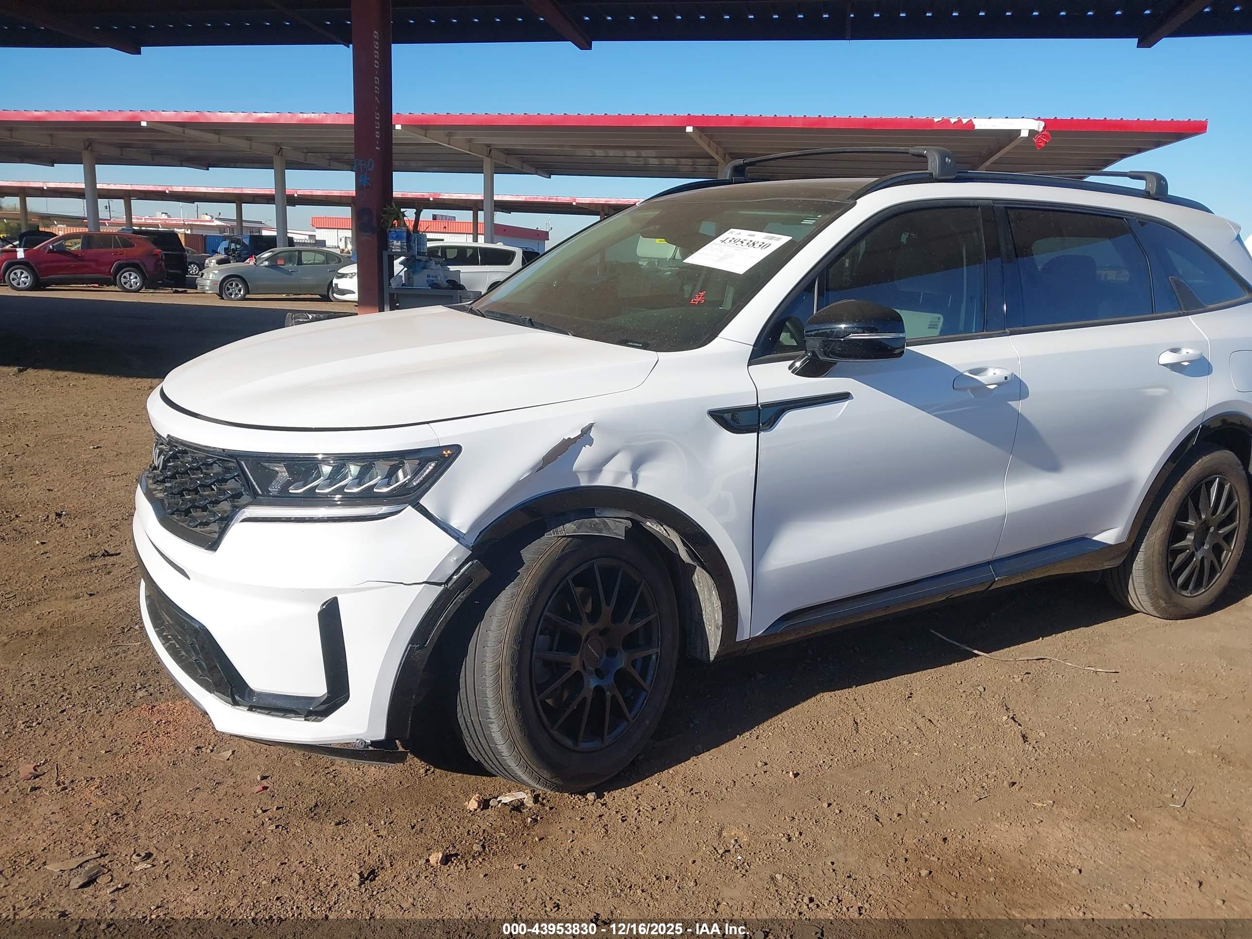 KIA SORENTO image 6
