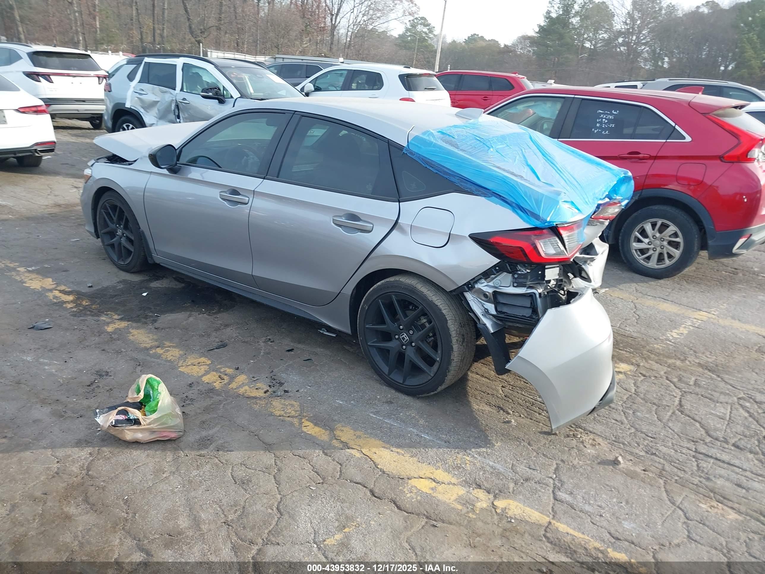 HONDA CIVIC image 3