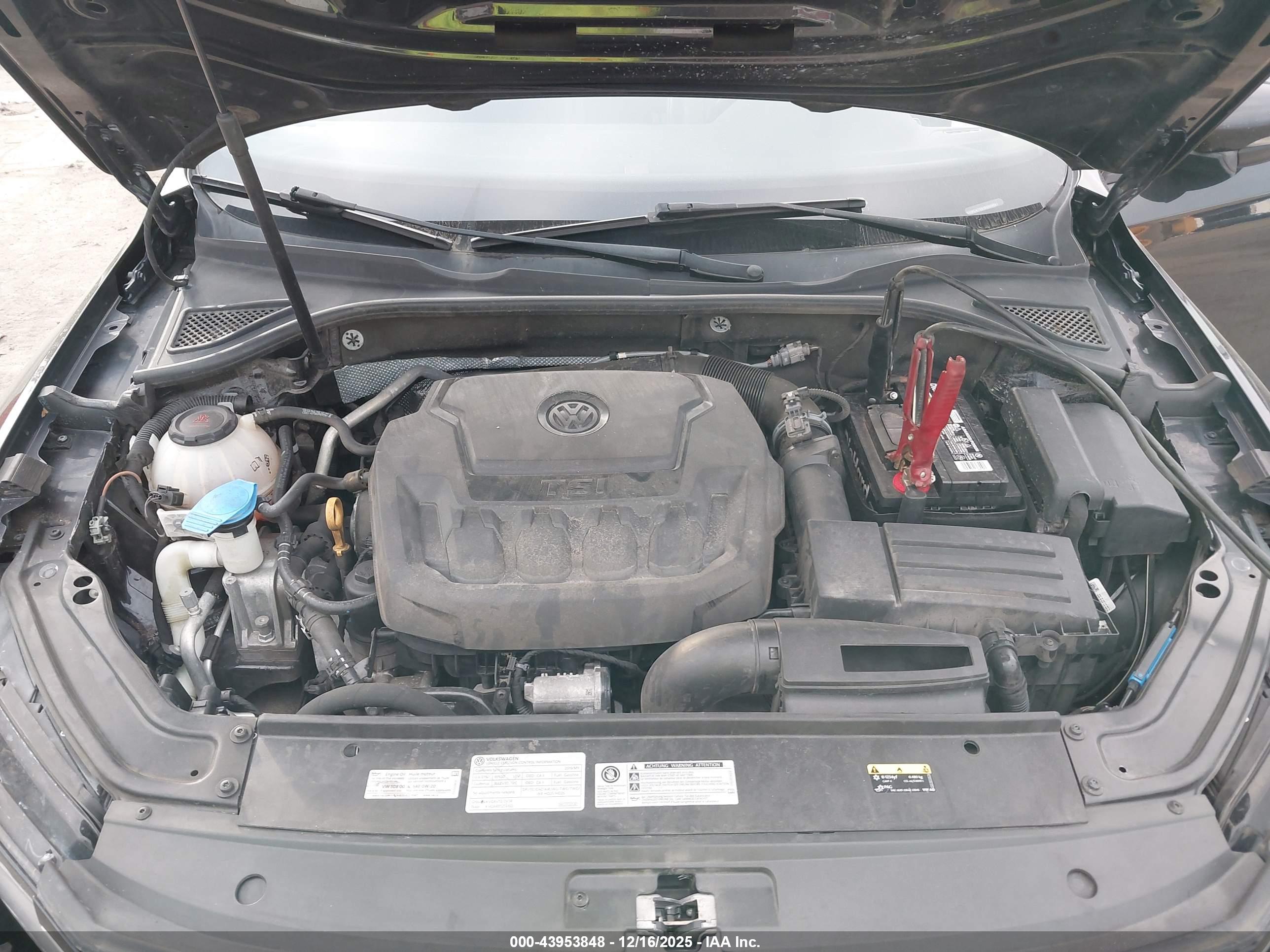VOLKSWAGEN PASSAT image 10