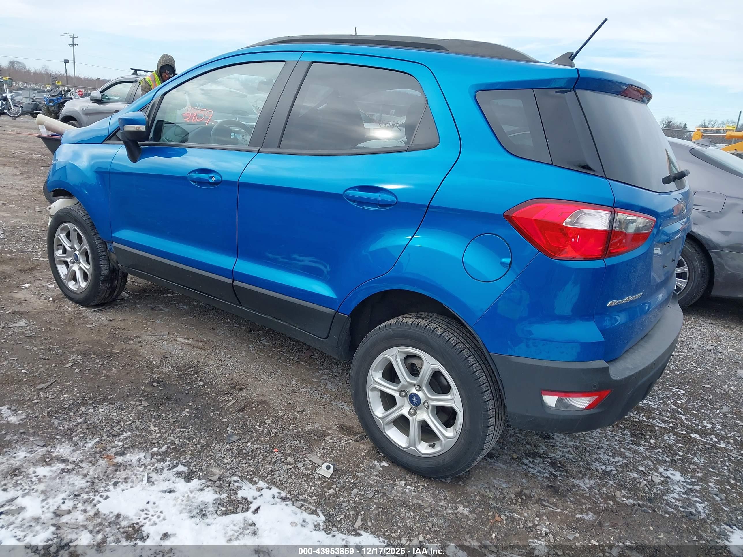 FORD ECOSPORT image 3