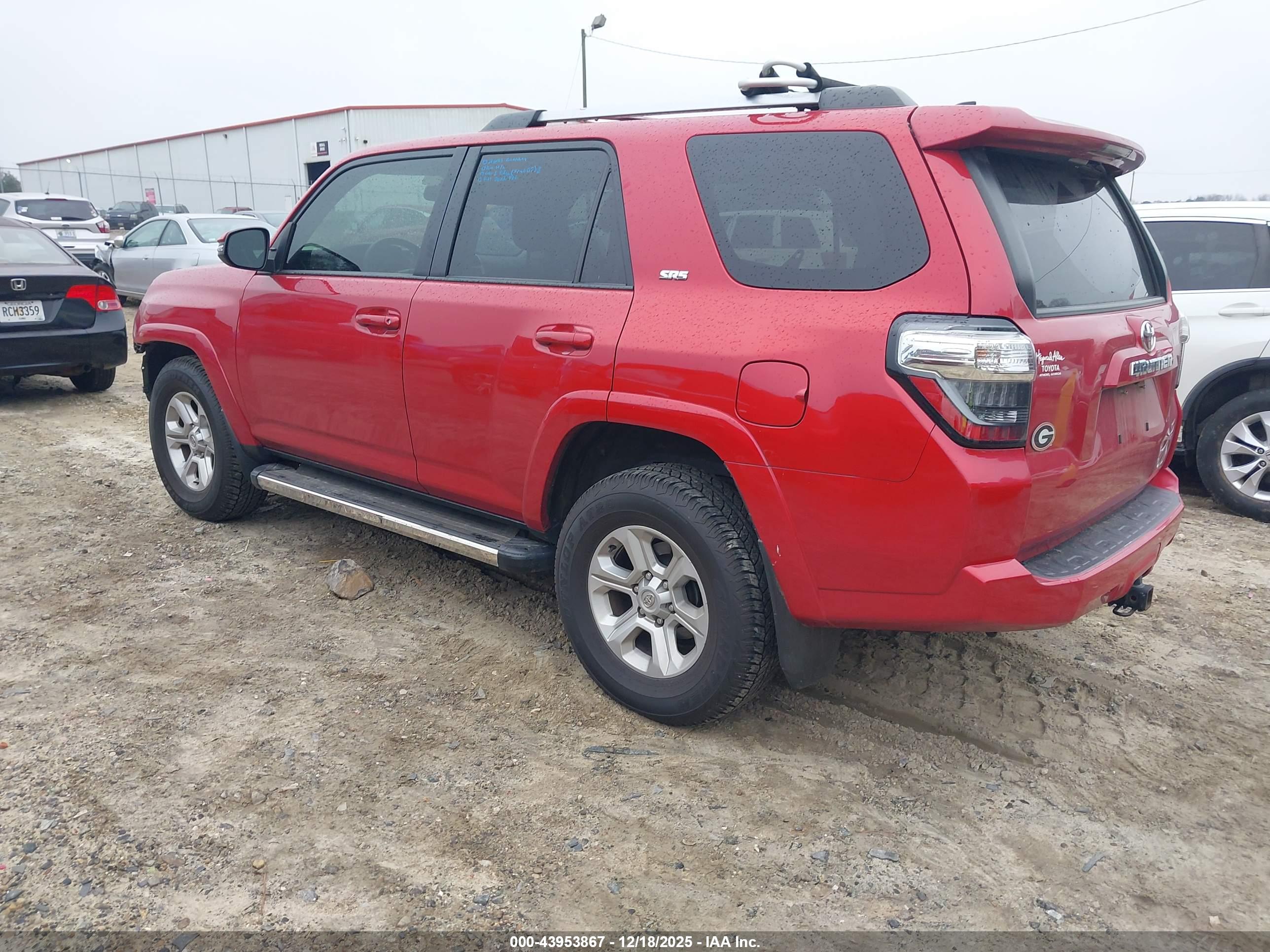 TOYOTA 4RUNNER image 3