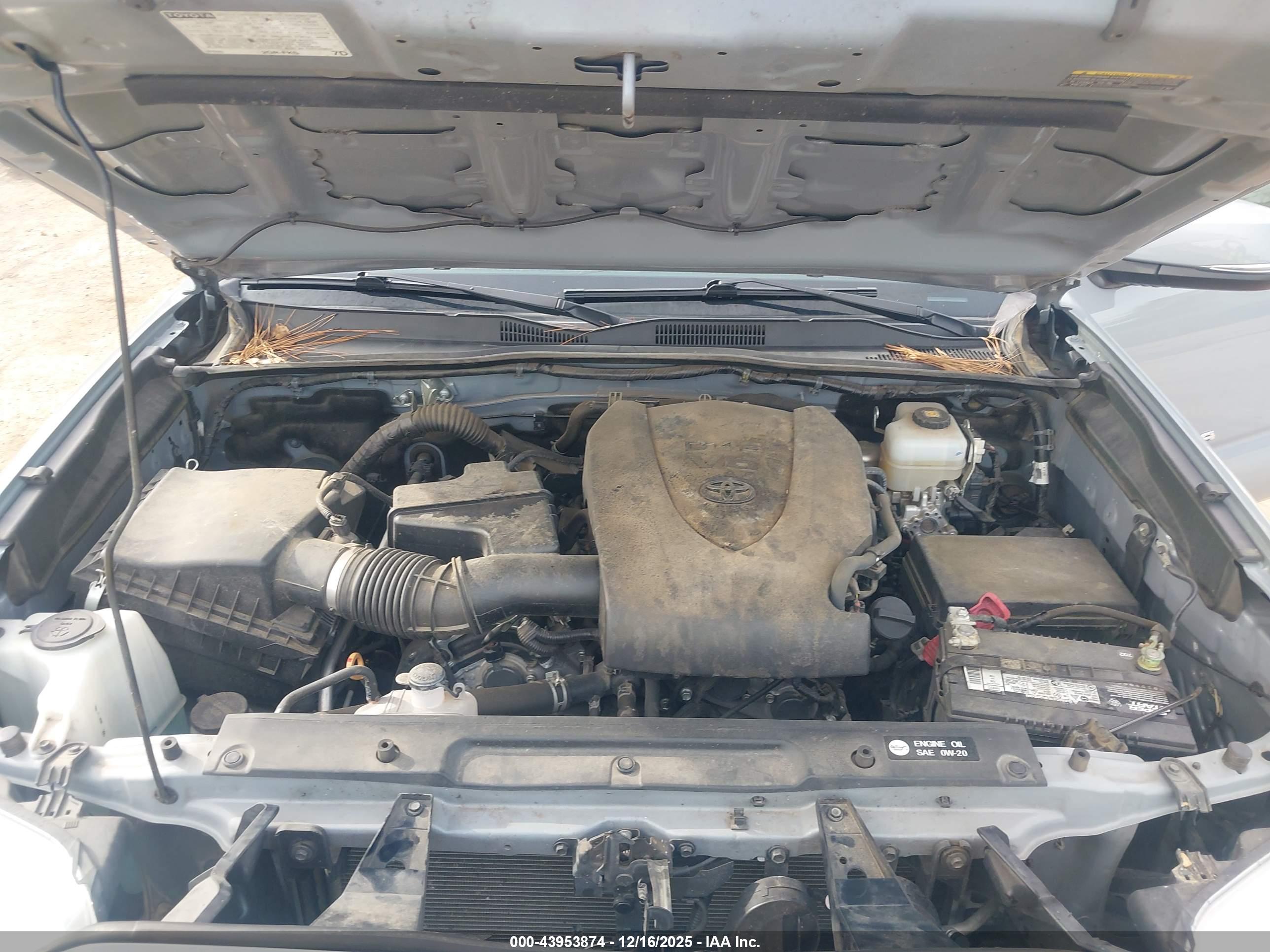 TOYOTA TACOMA image 10