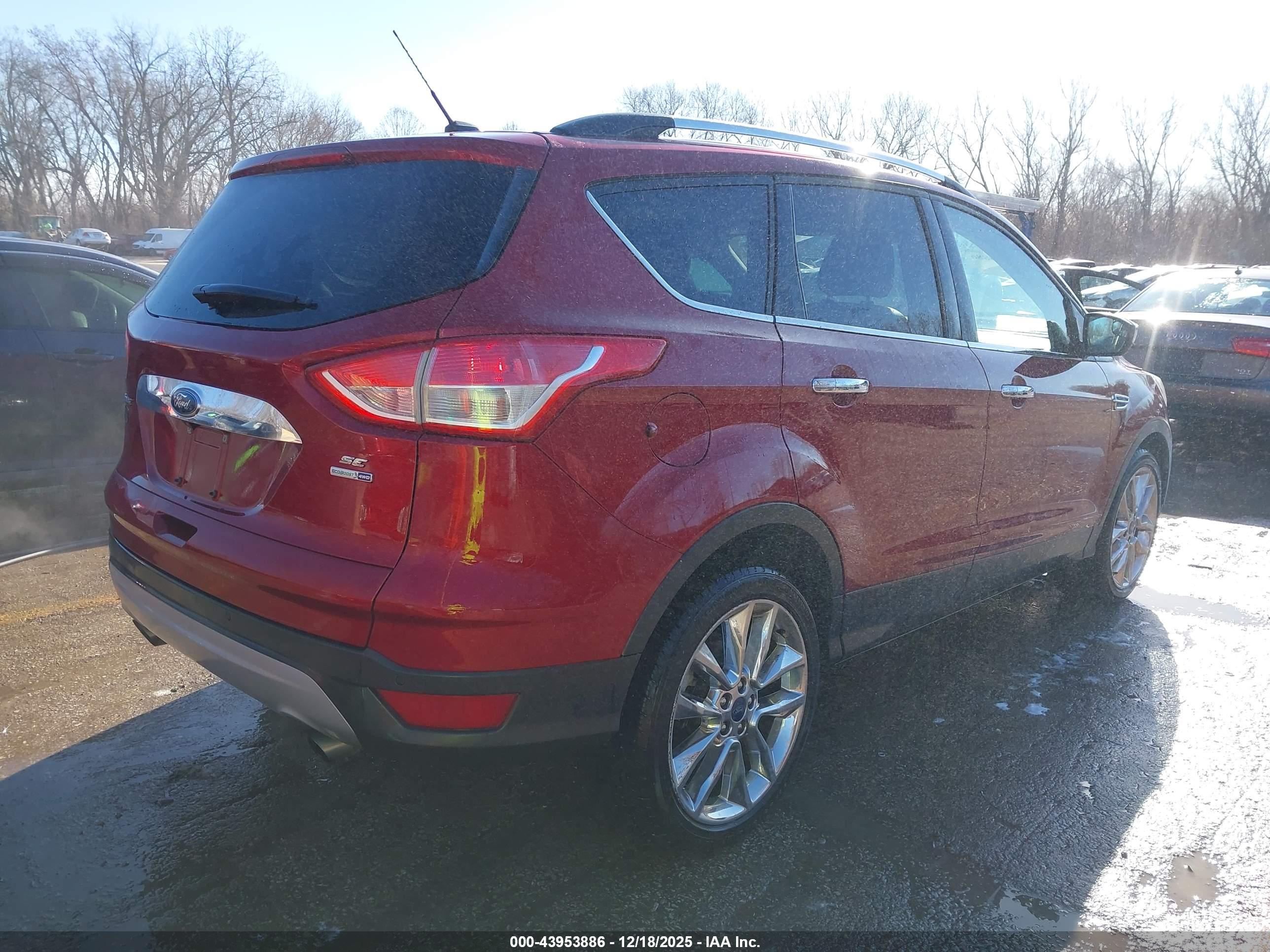 FORD ESCAPE image 4