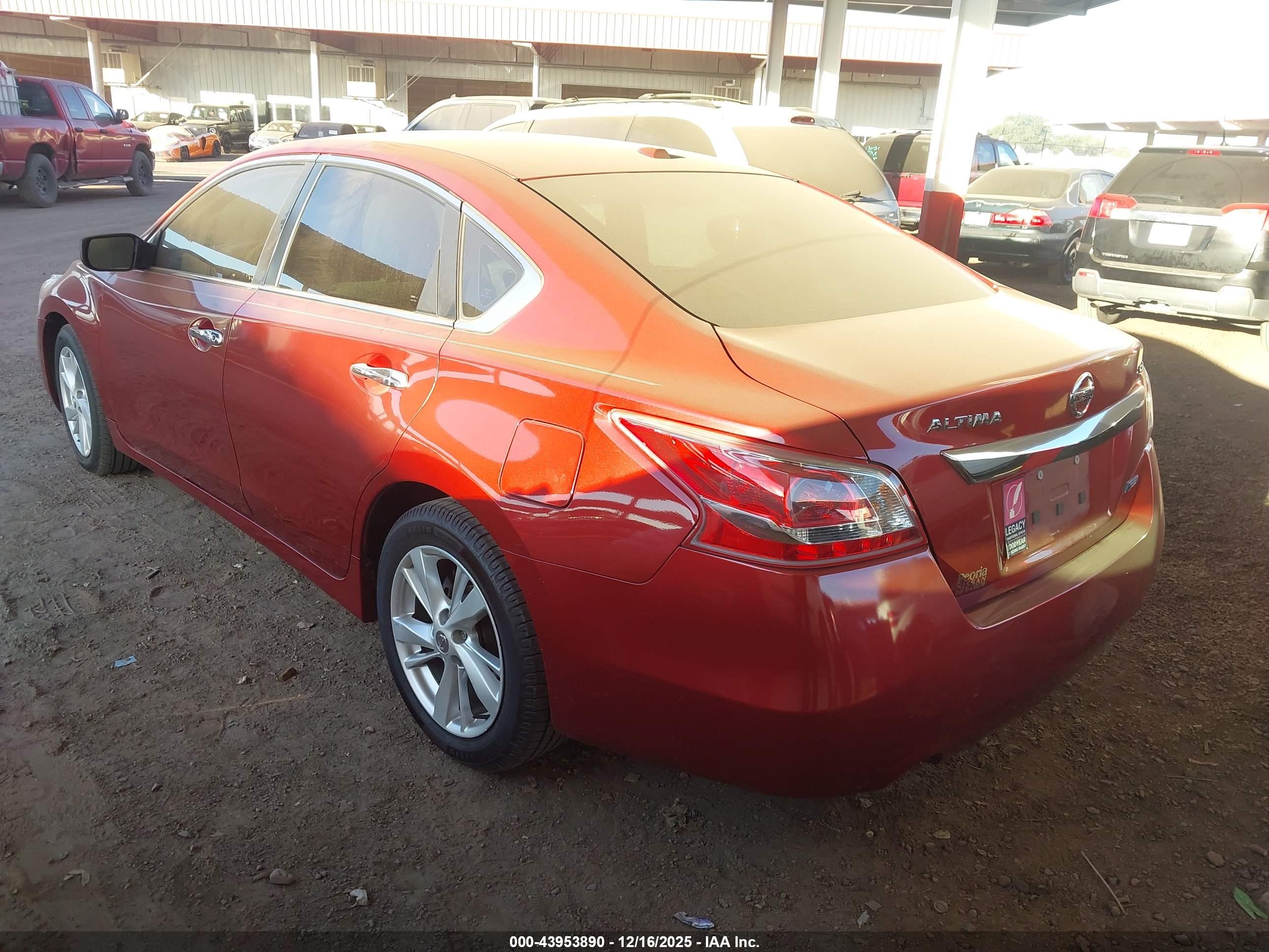 NISSAN ALTIMA image 3