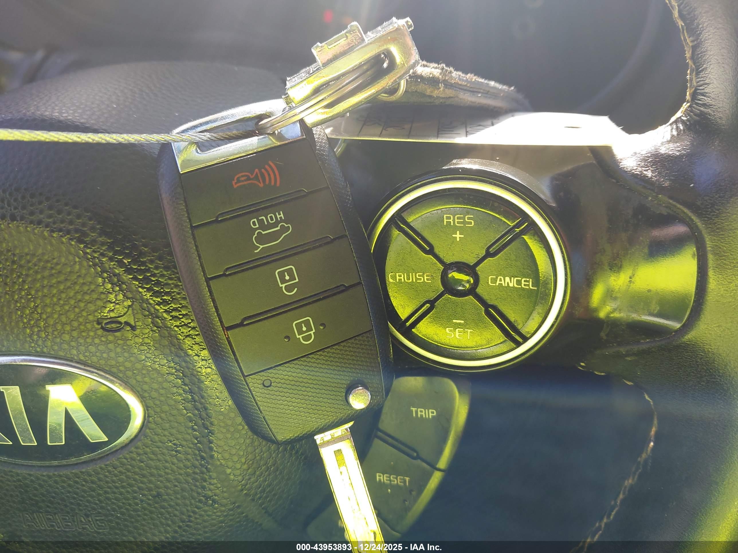 KIA SOUL image 11