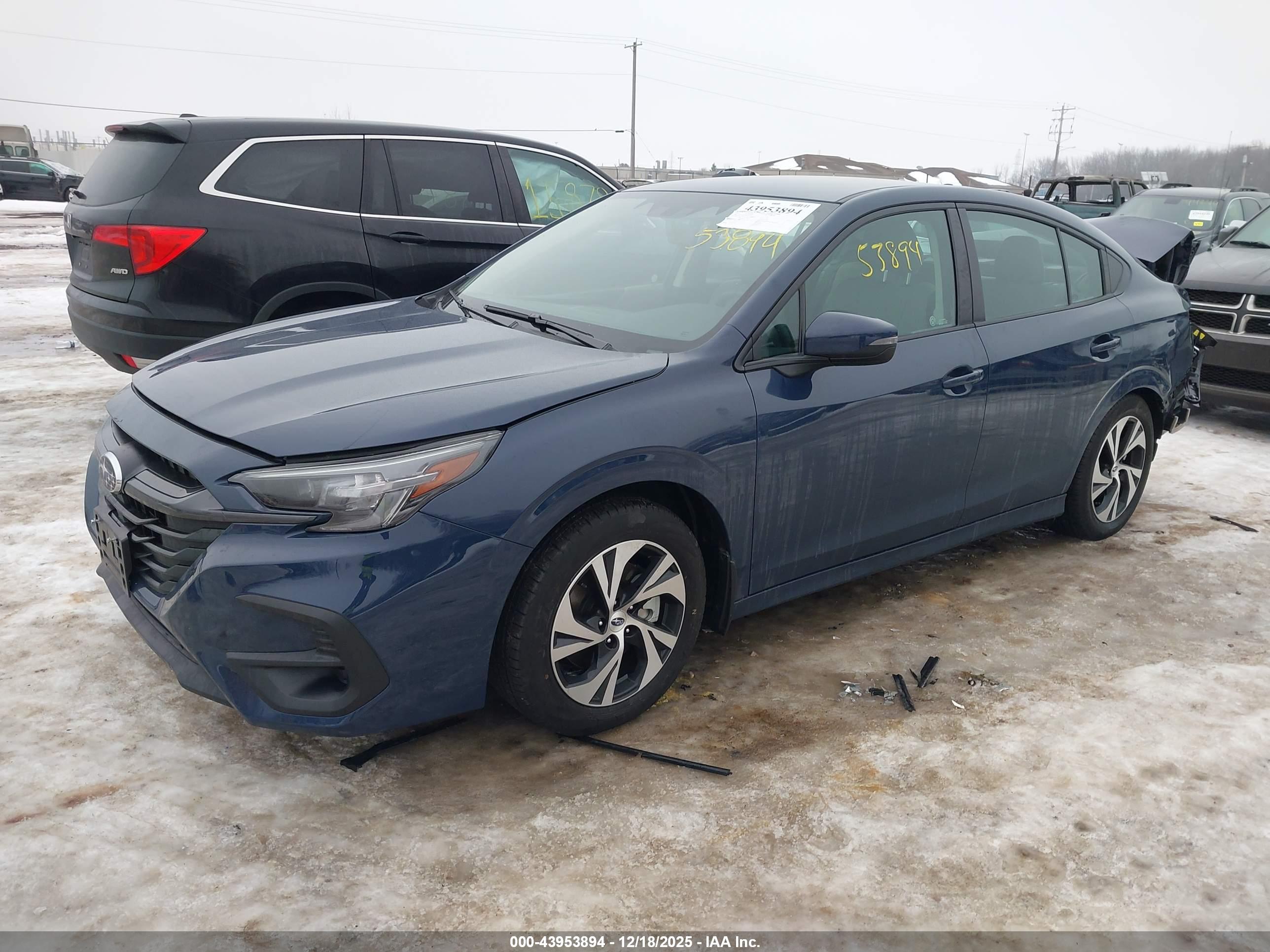 SUBARU LEGACY image 2