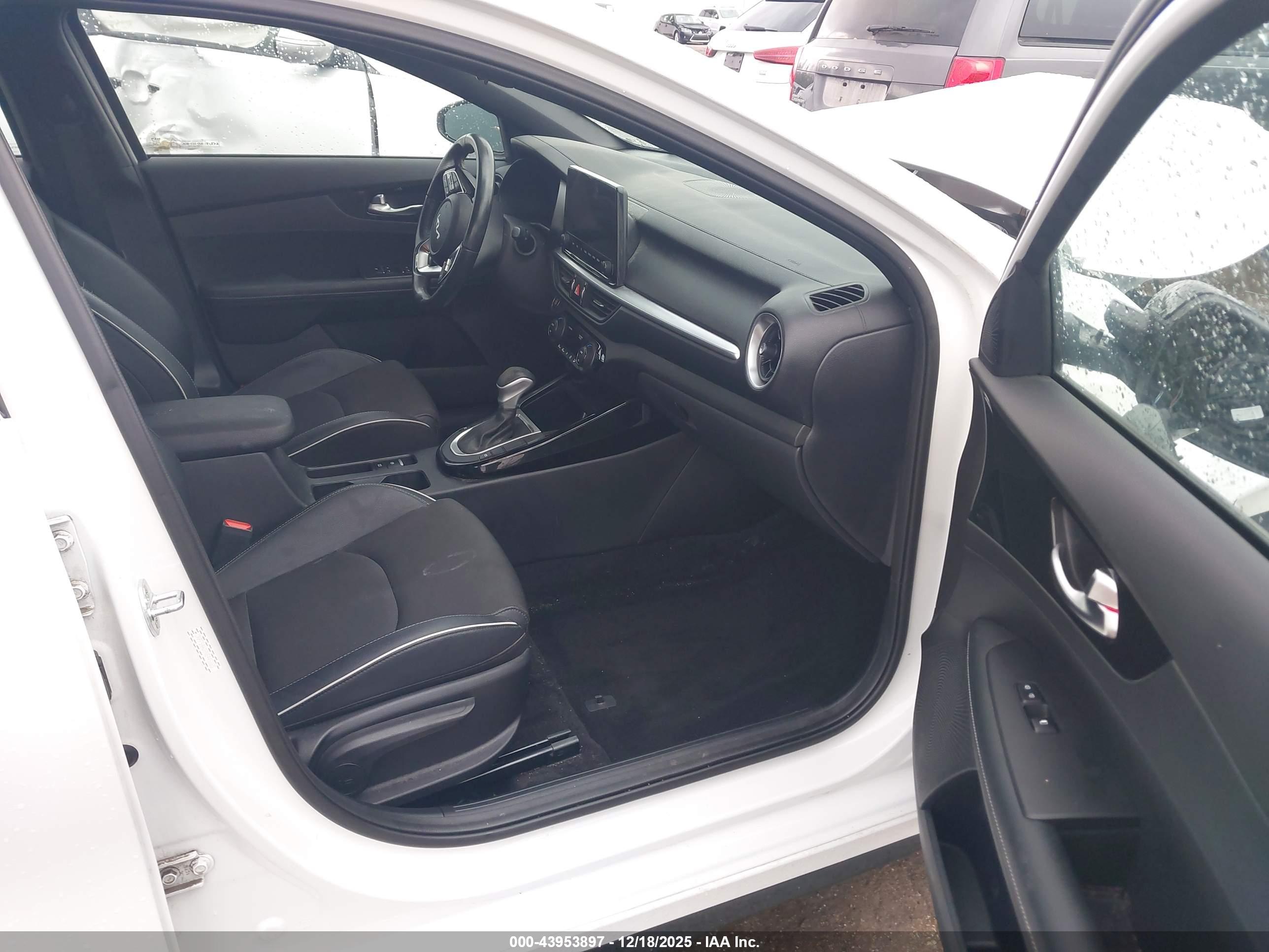KIA FORTE image 5