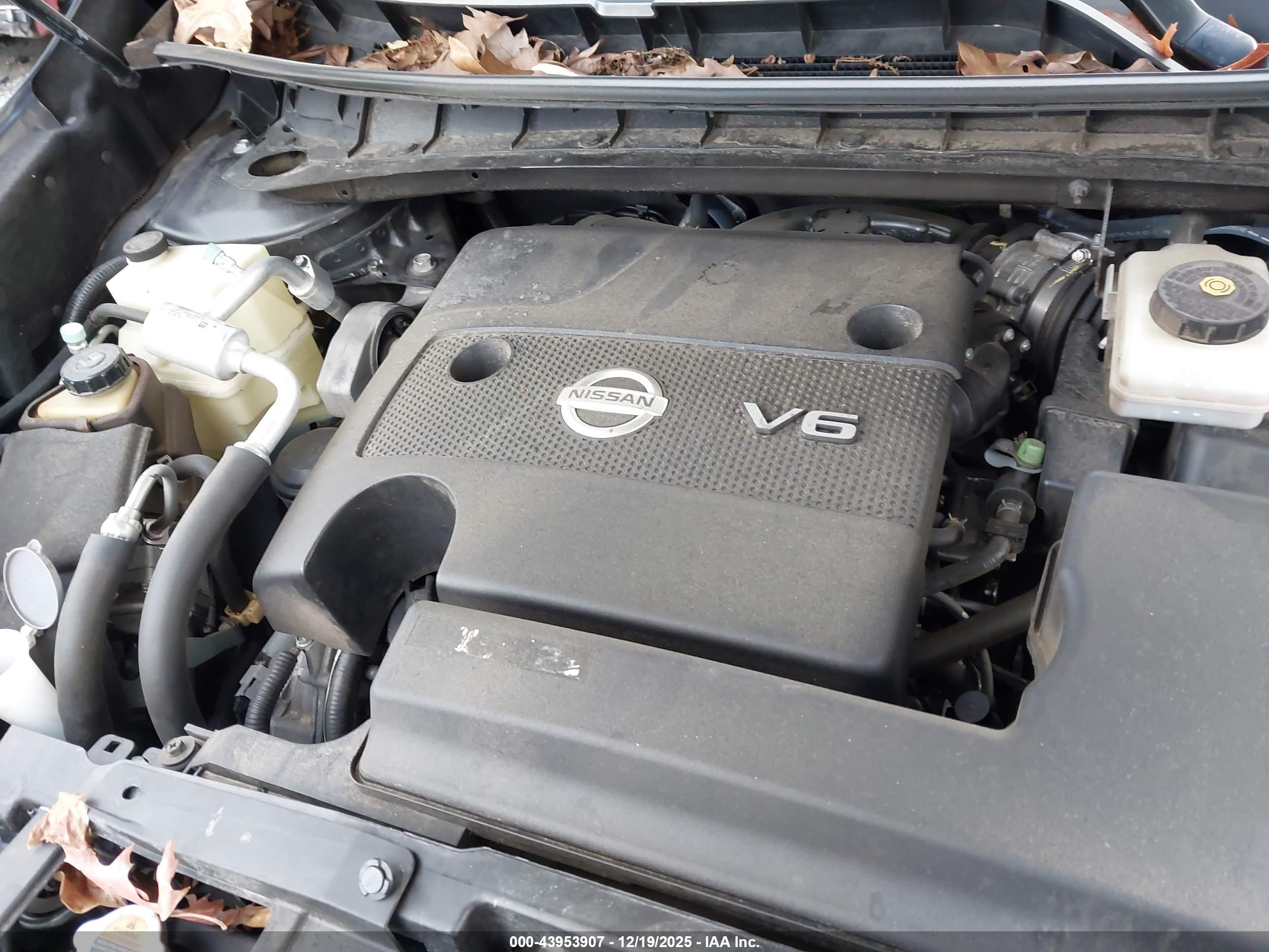 NISSAN MURANO image 10