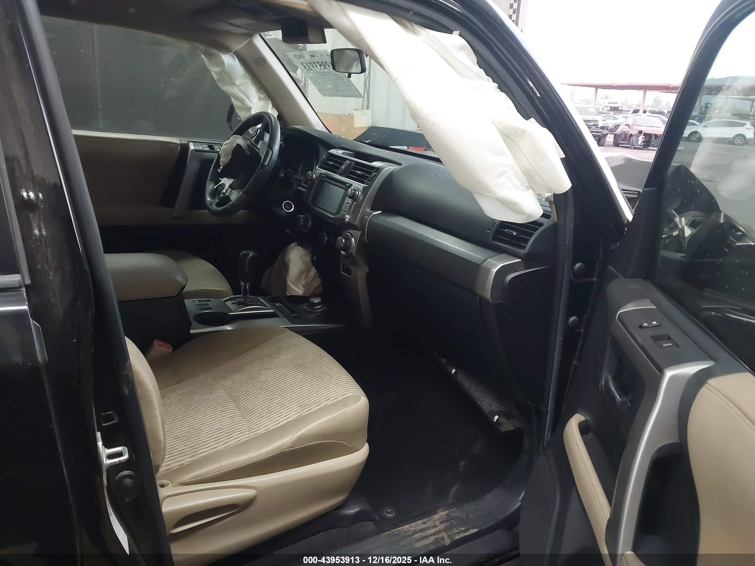 TOYOTA 4RUNNER image 5