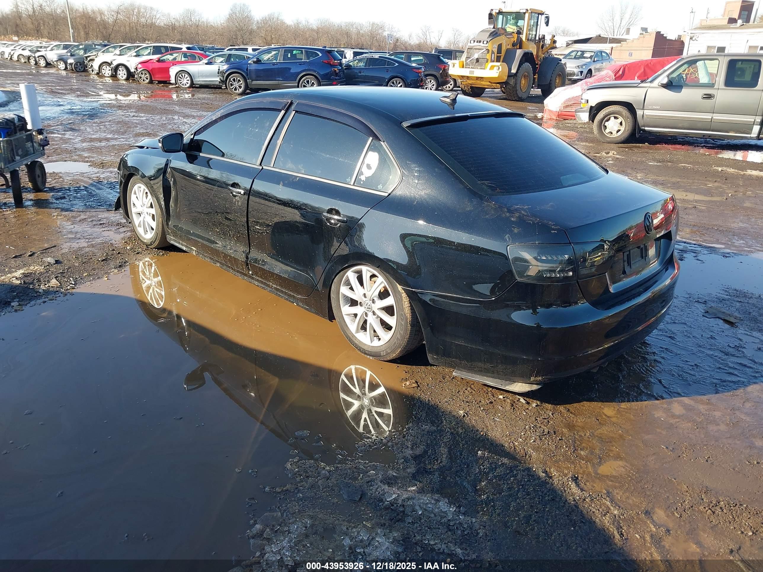 VOLKSWAGEN JETTA image 3