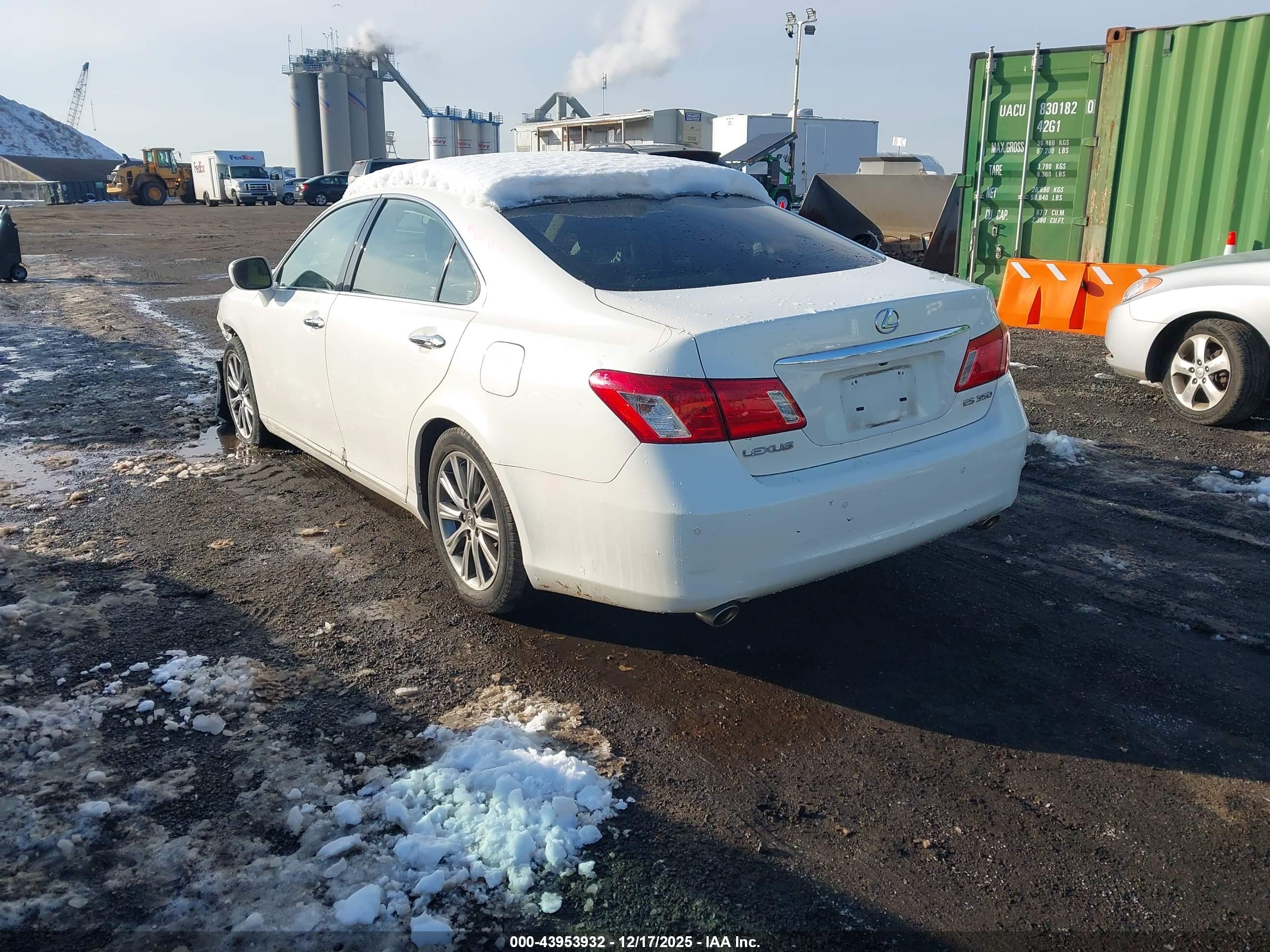 LEXUS ES image 3