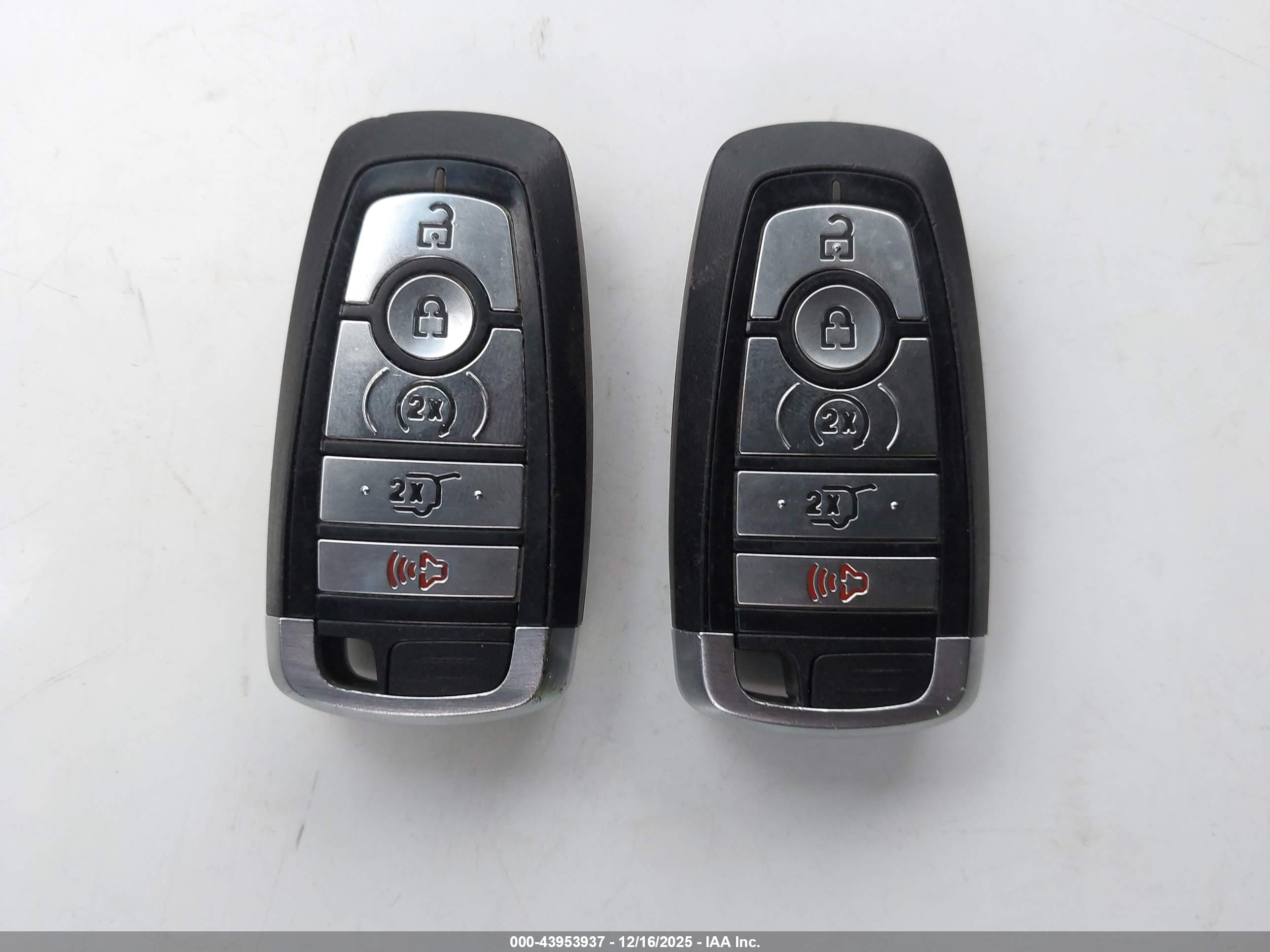 FORD EDGE image 11