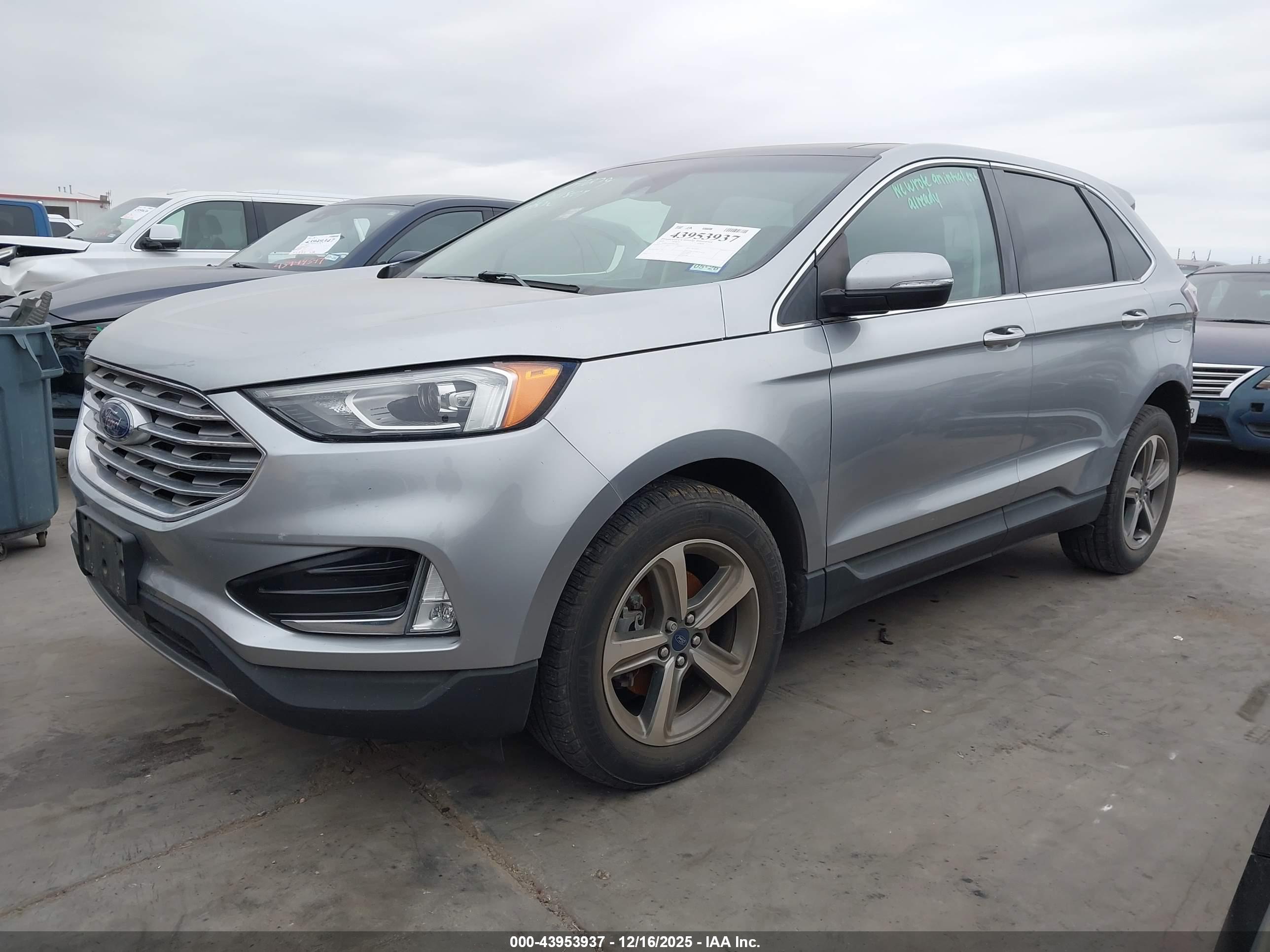 FORD EDGE image 2