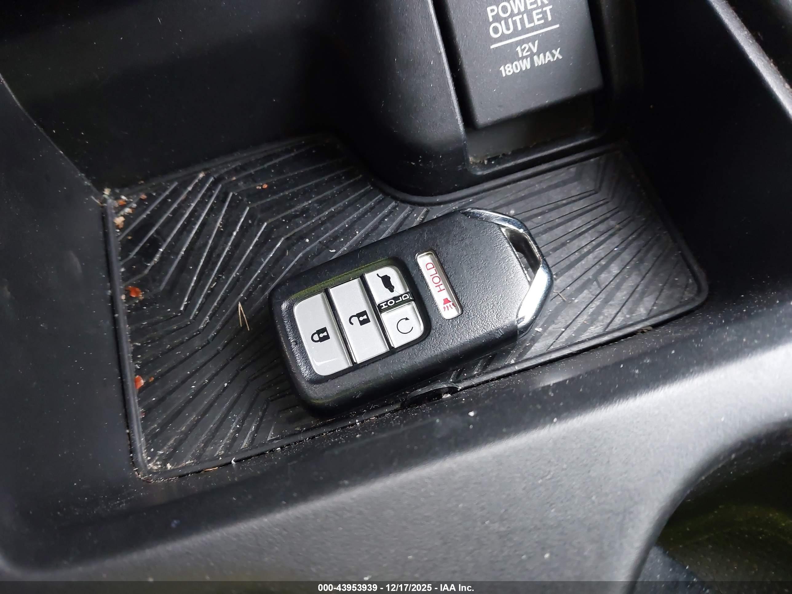 HONDA CR-V image 11