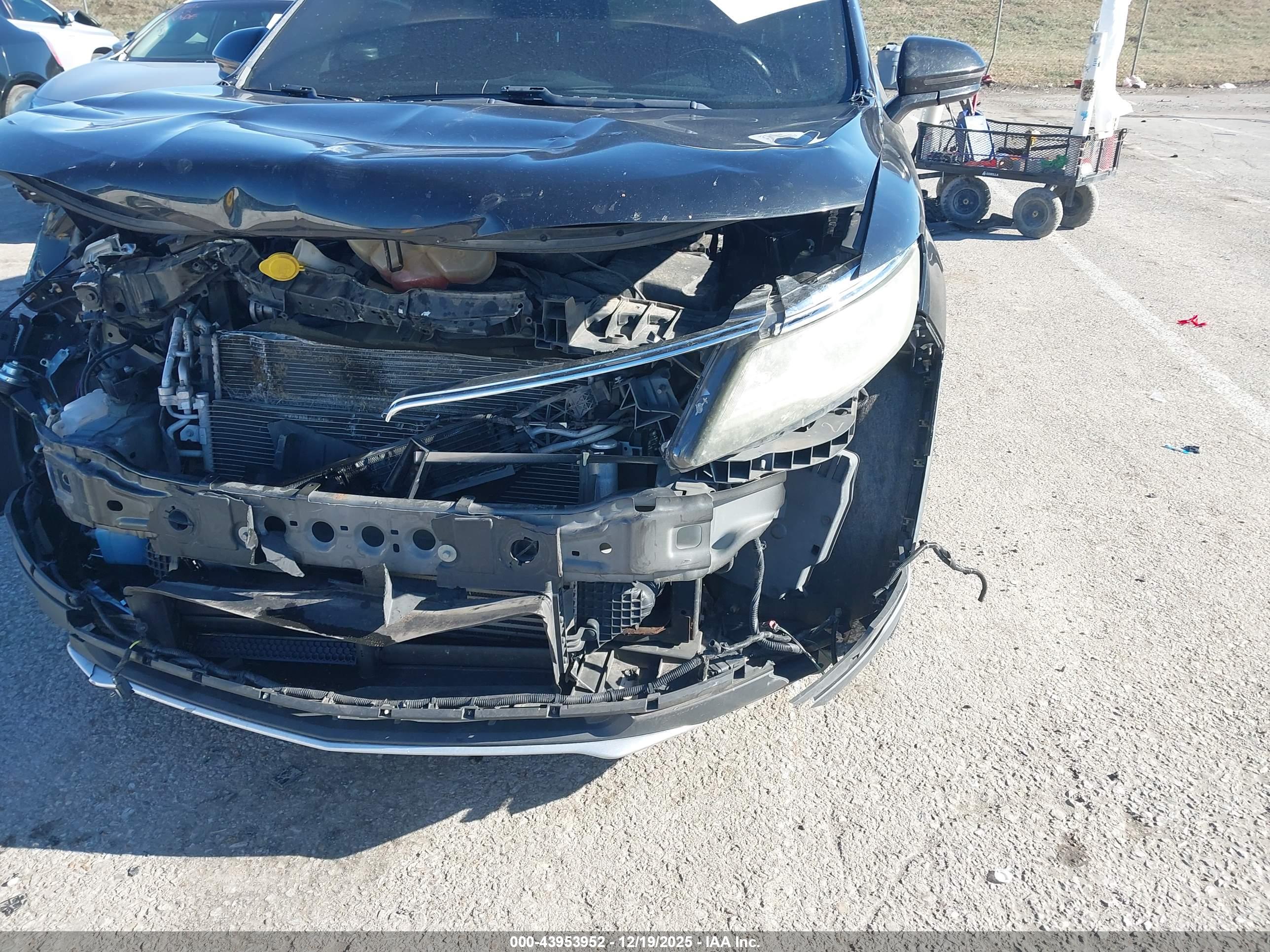 LINCOLN MKC image 6