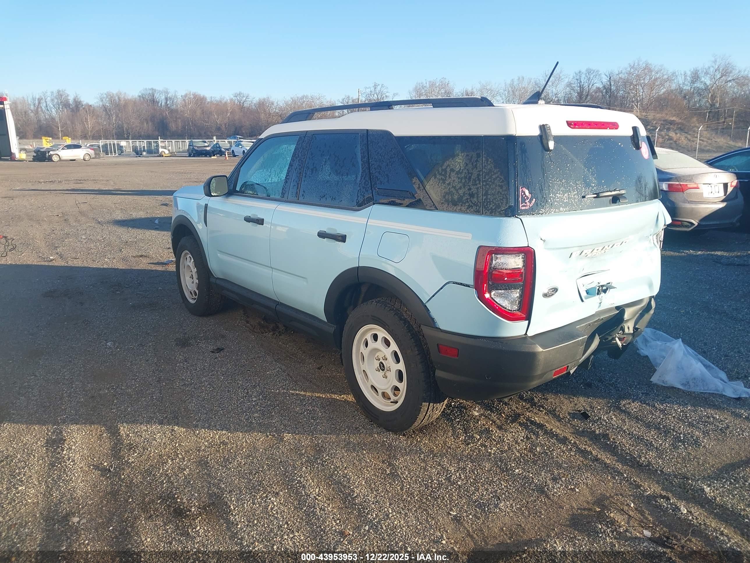 FORD BRONCO image 3