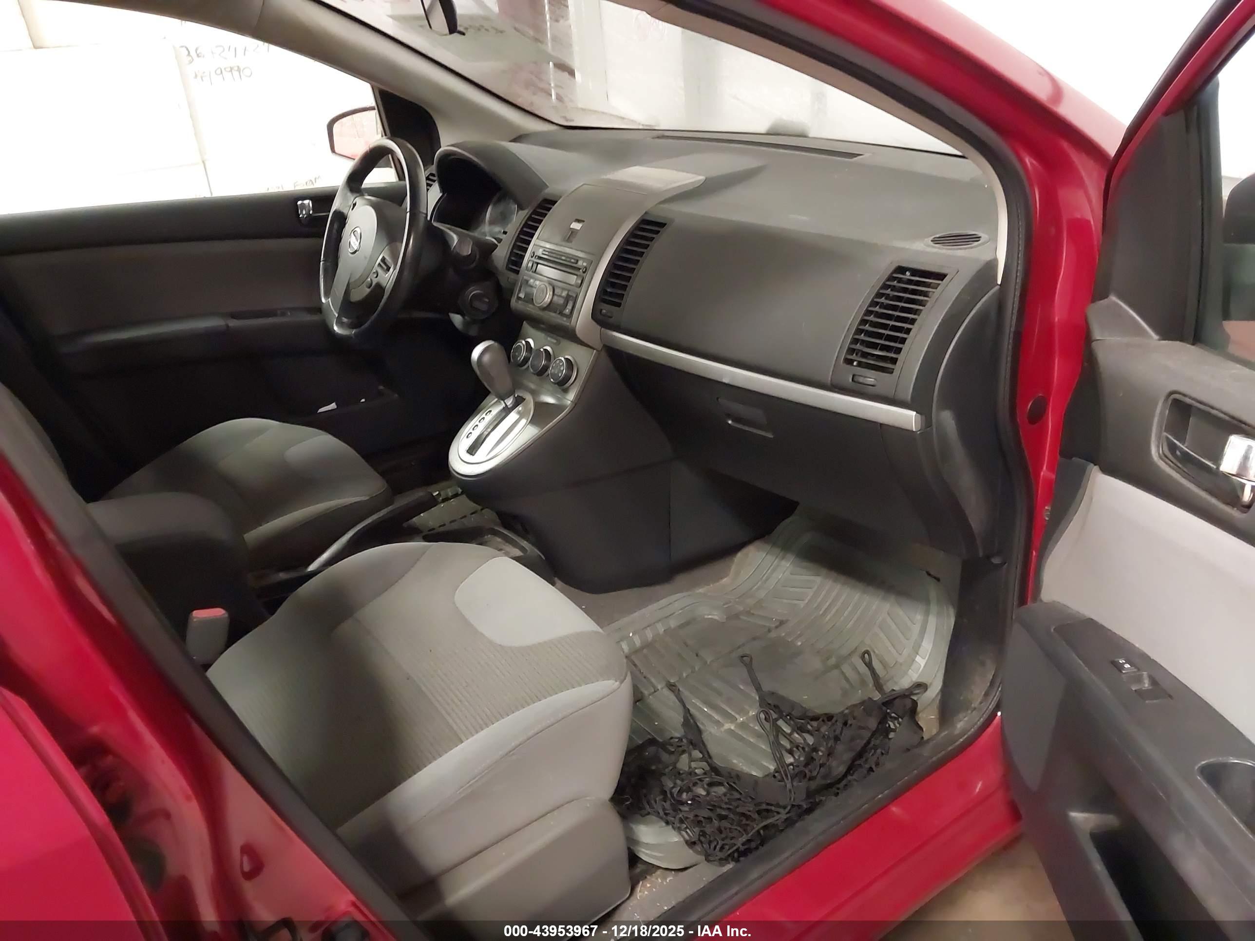 NISSAN SENTRA image 5