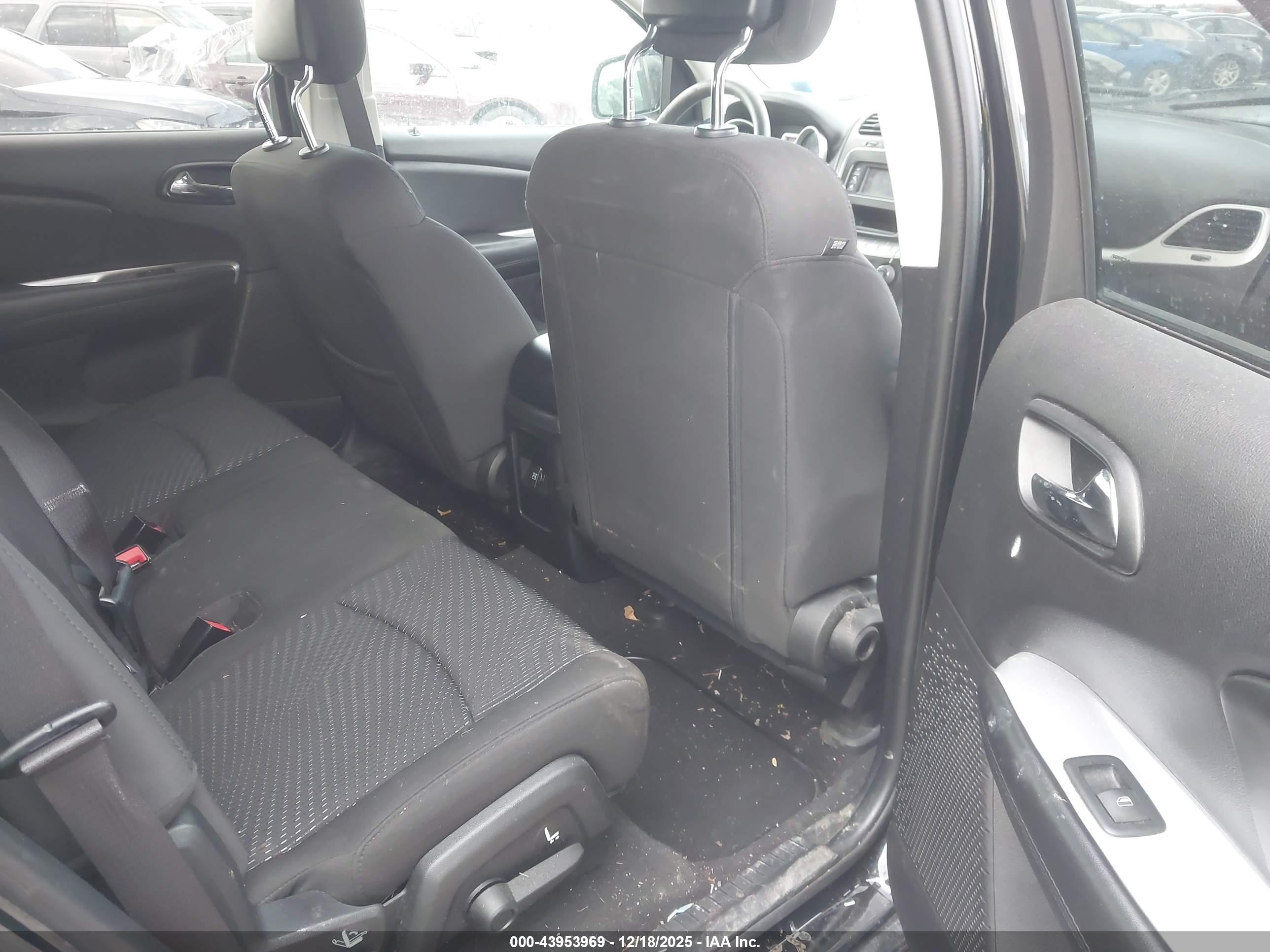 DODGE JOURNEY image 8