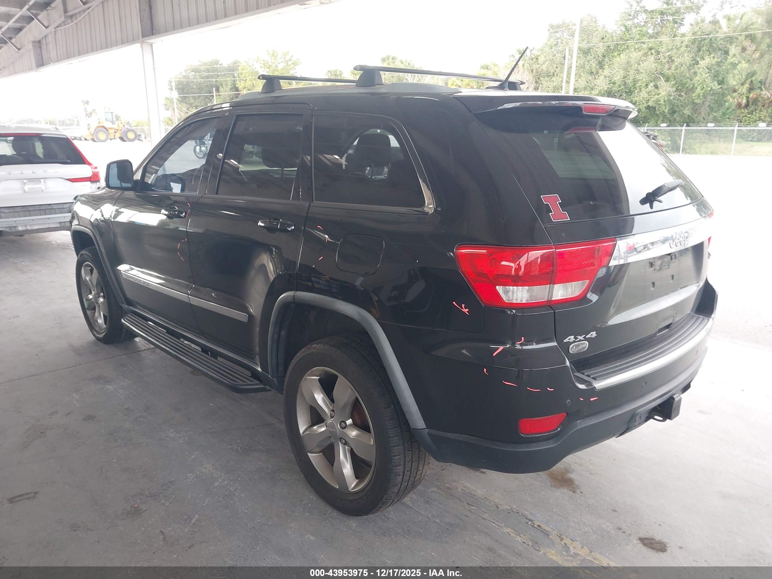 JEEP GRAND image 3