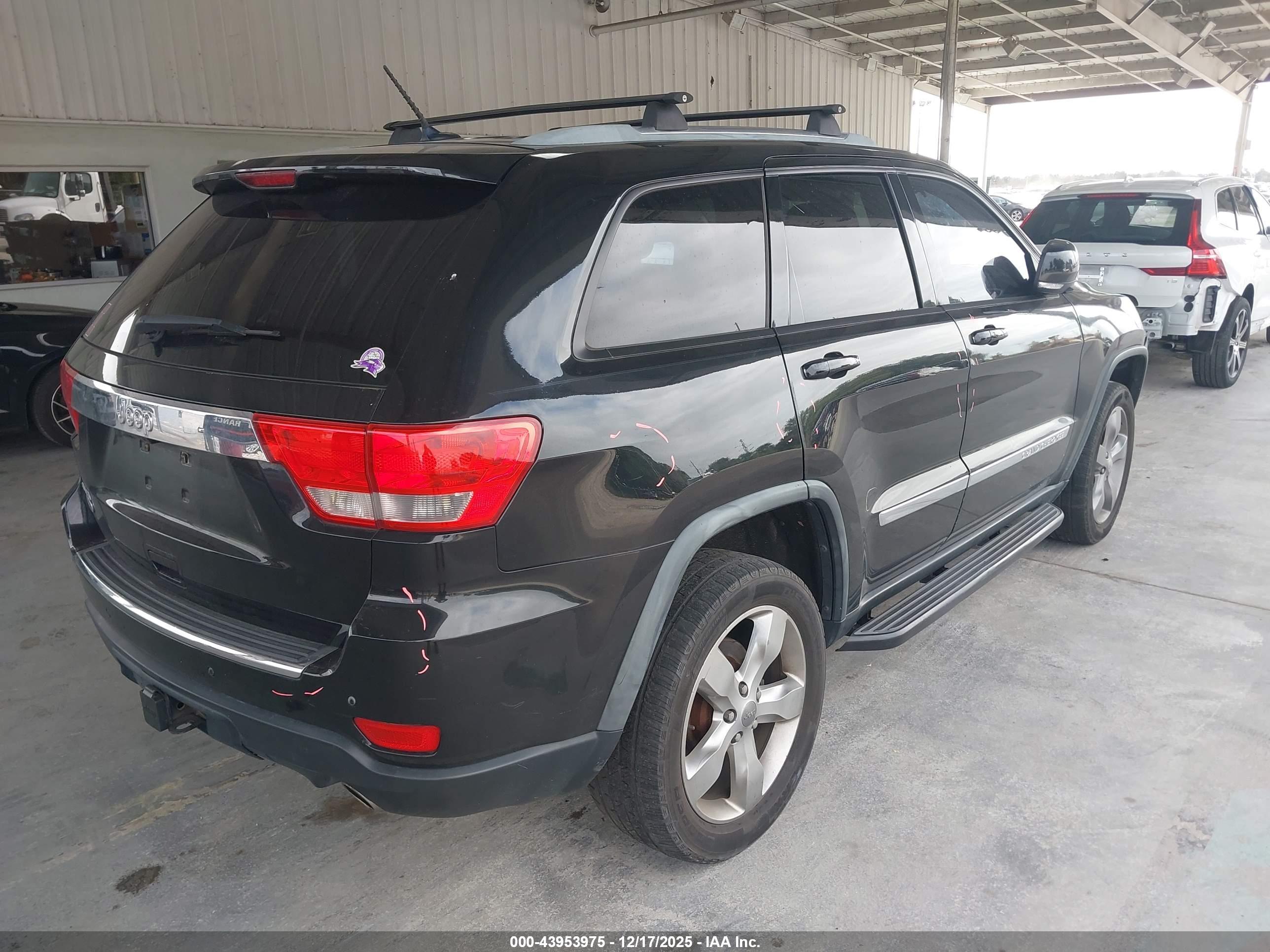 JEEP GRAND image 4