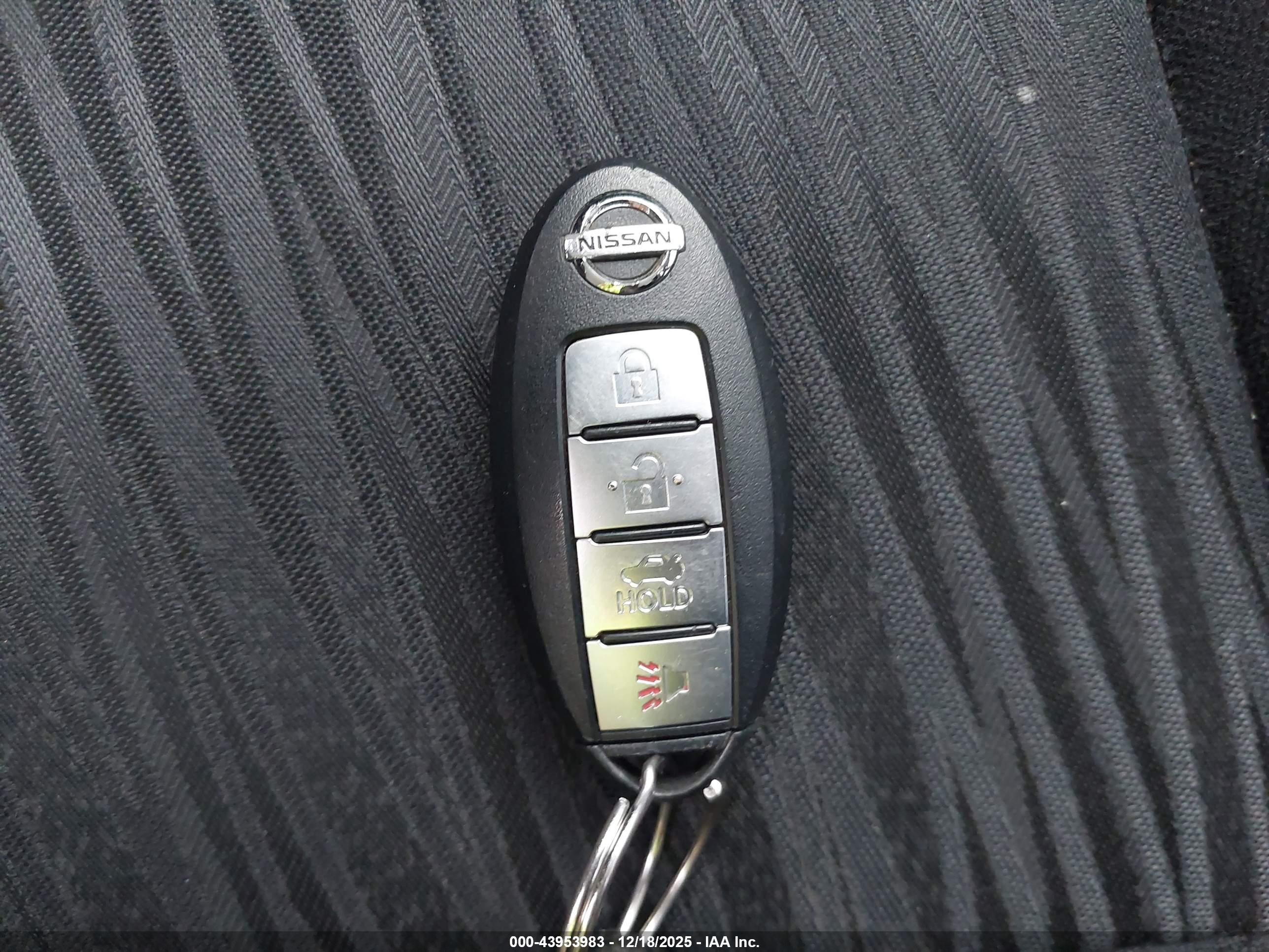 NISSAN SENTRA image 11