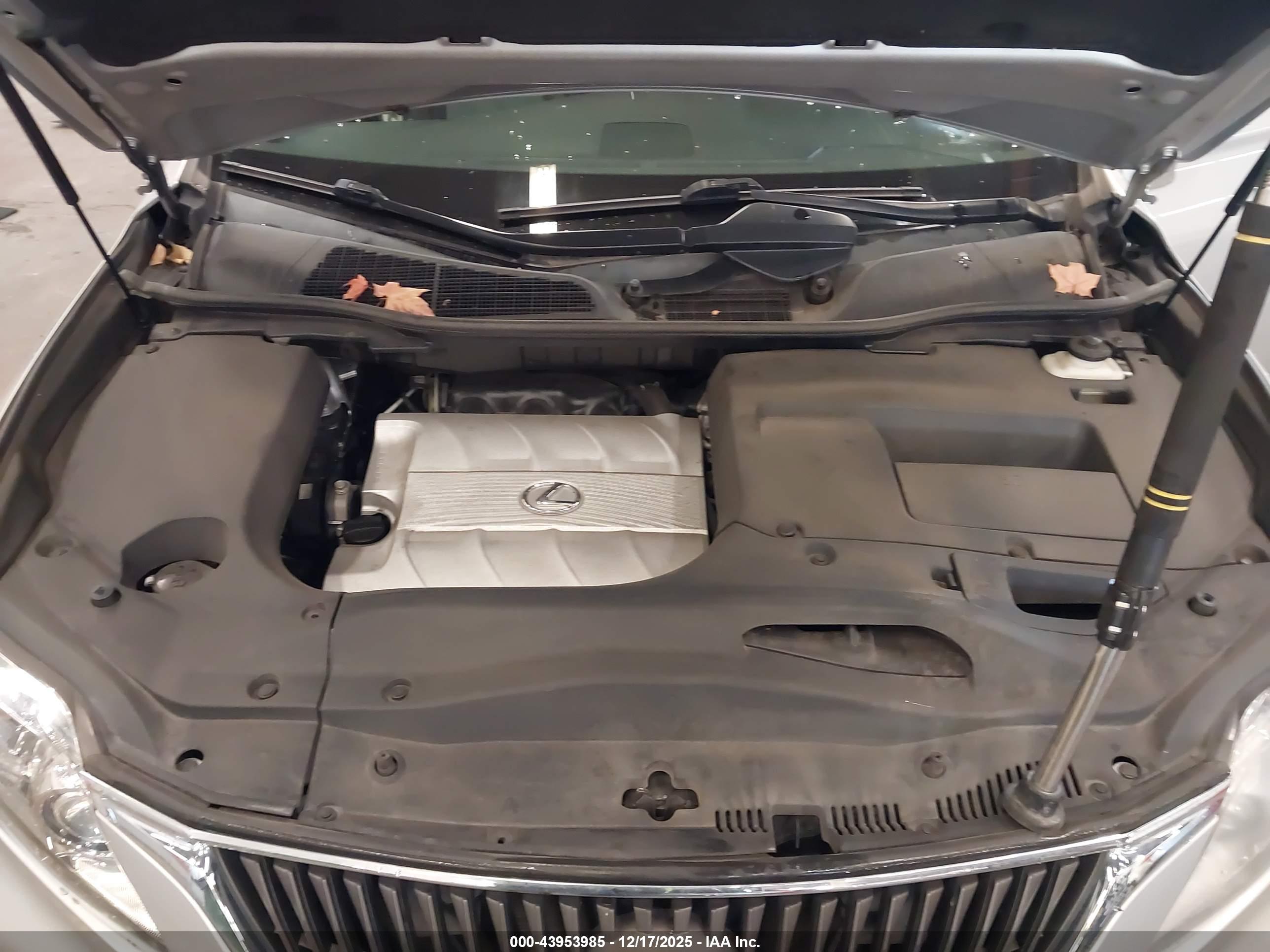 LEXUS RX image 10
