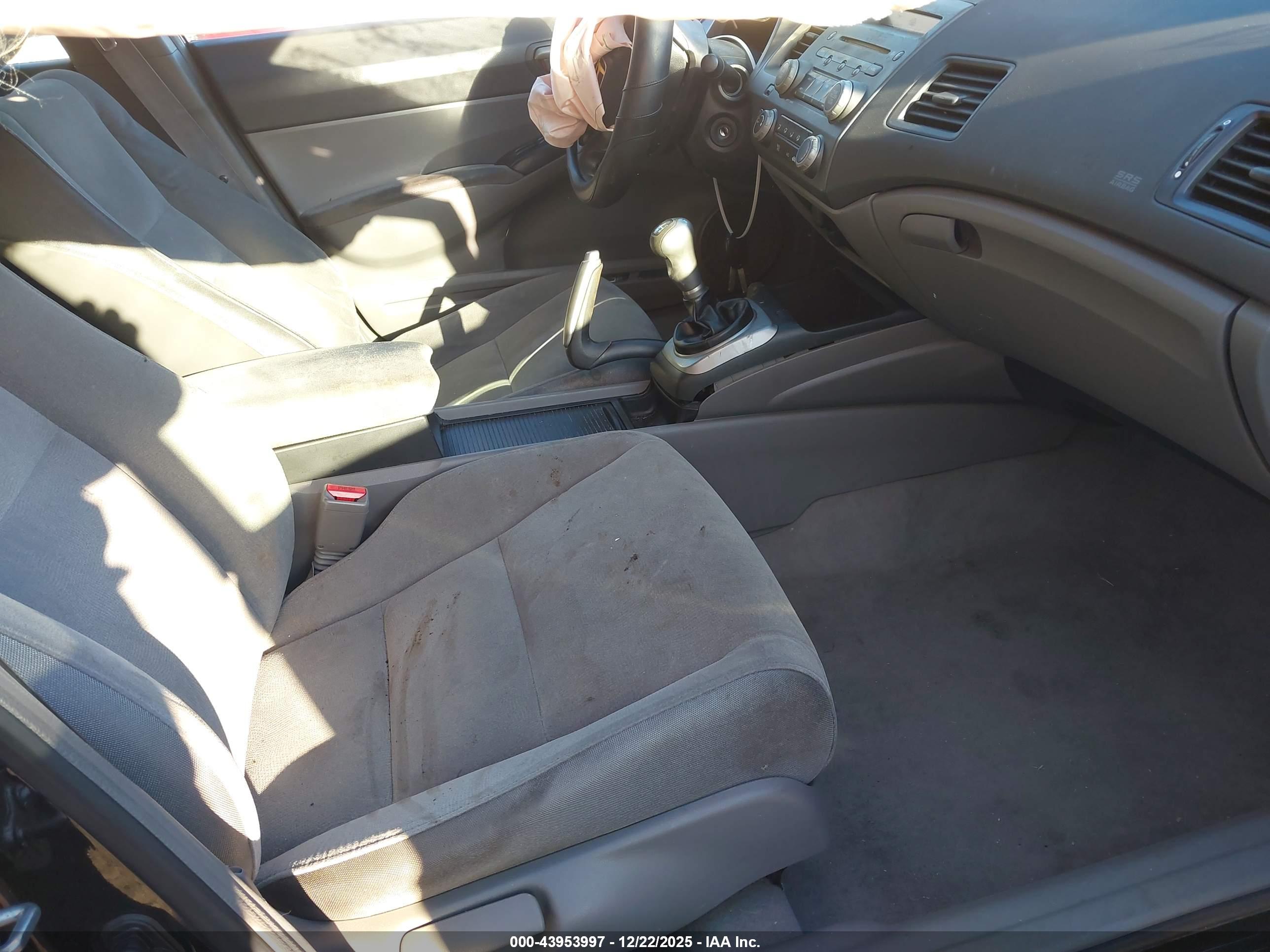 HONDA CIVIC image 5