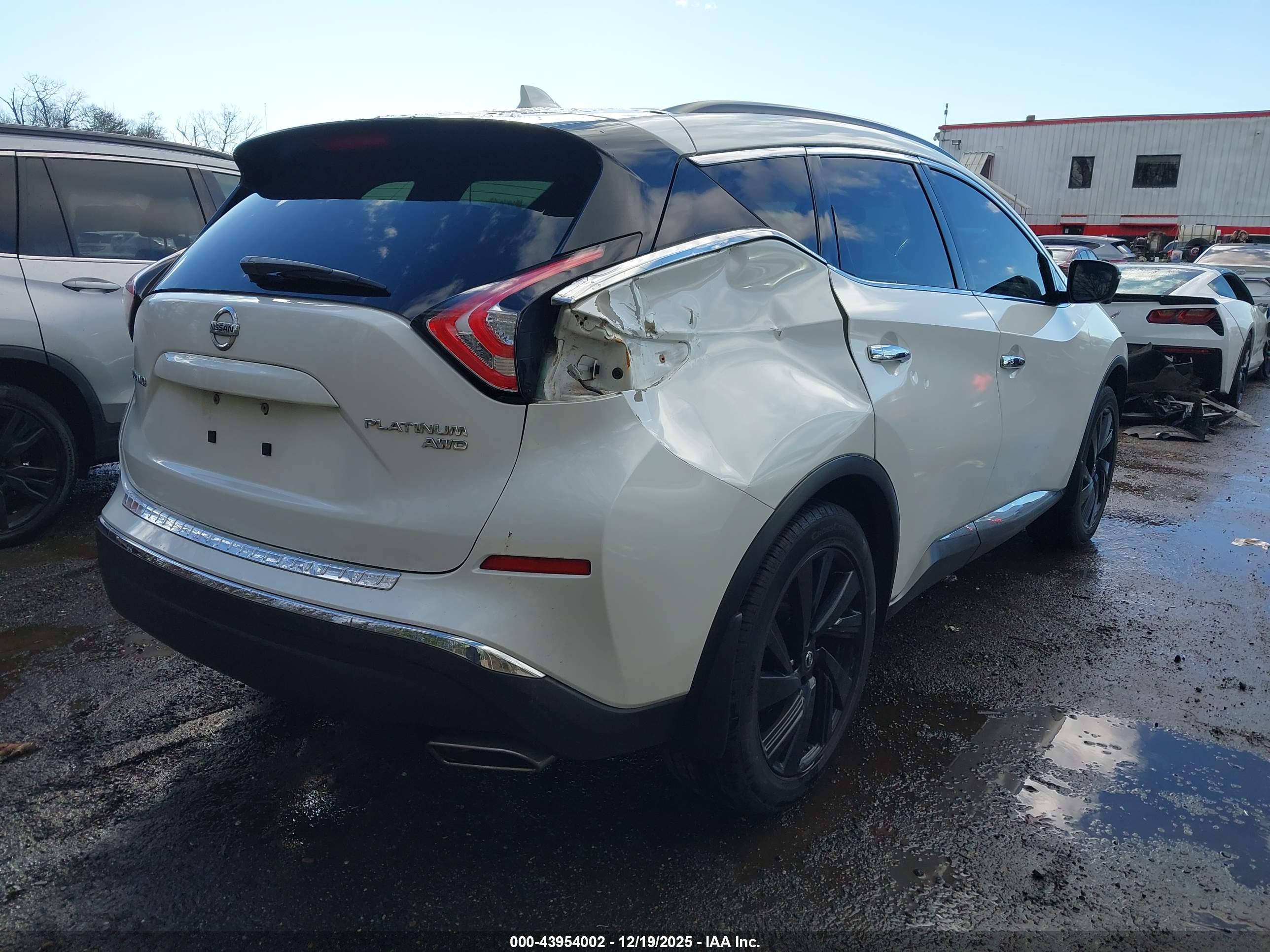 NISSAN MURANO image 4