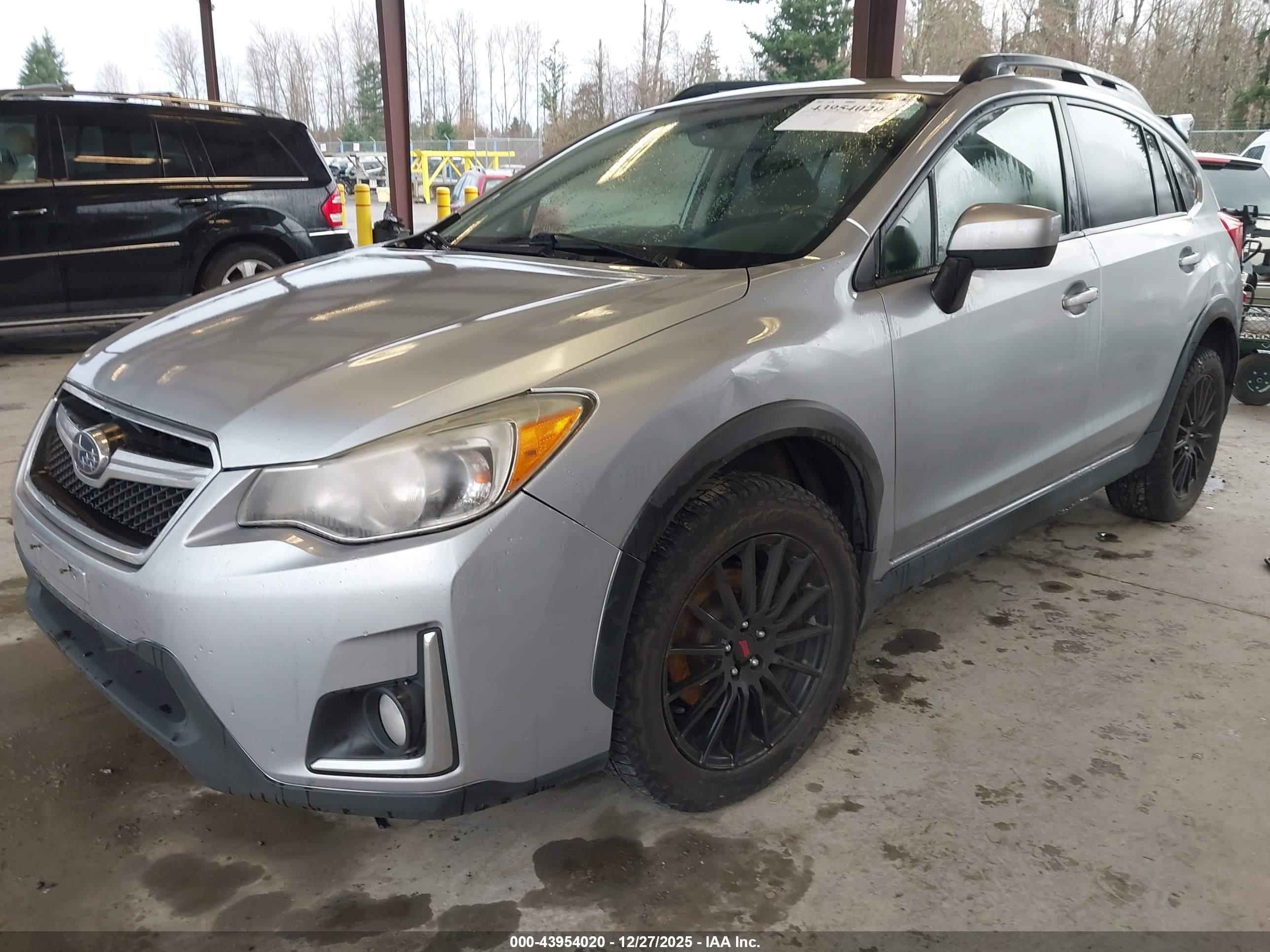 SUBARU CROSSTREK image 6