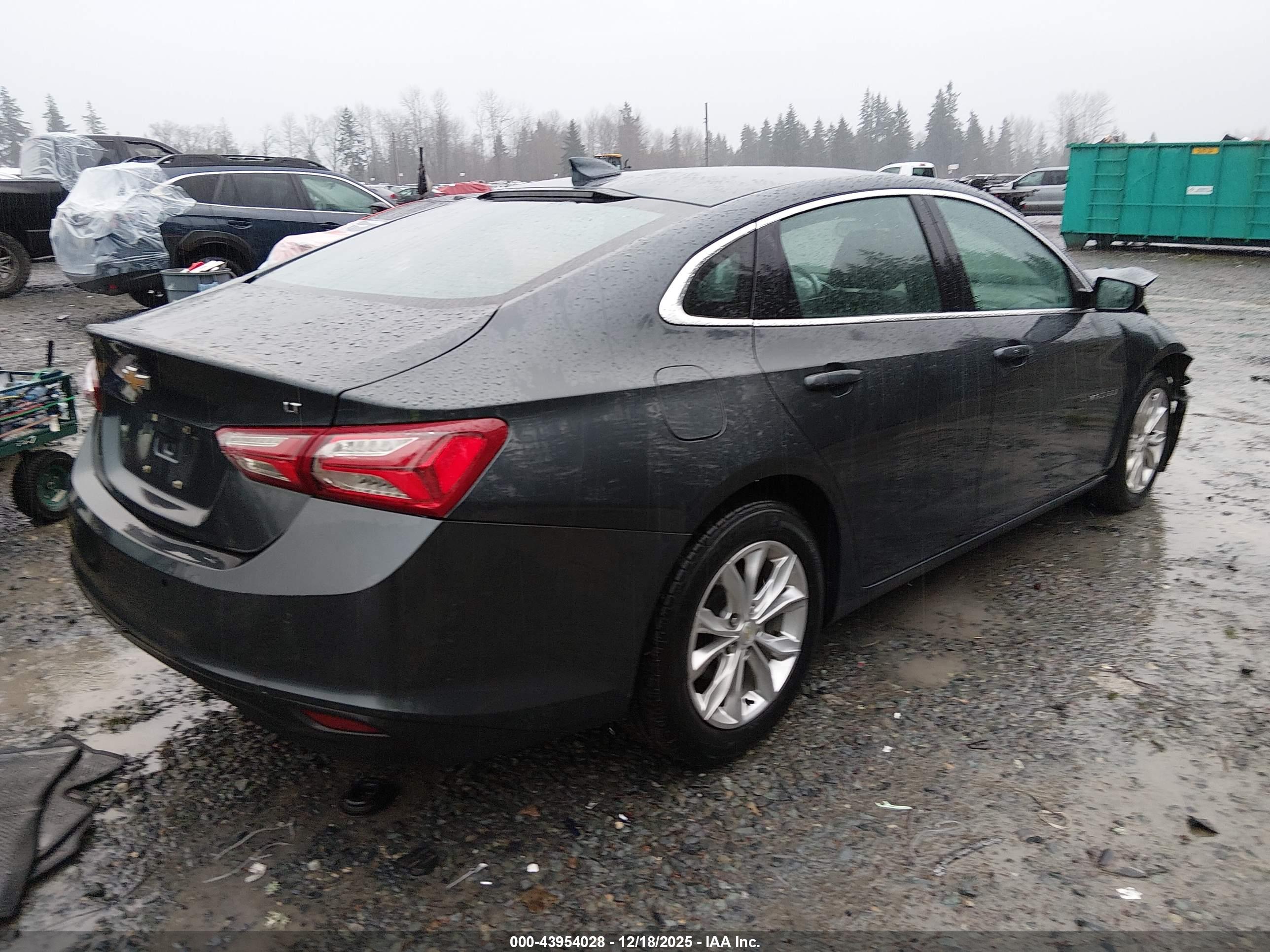 CHEVROLET MALIBU image 4