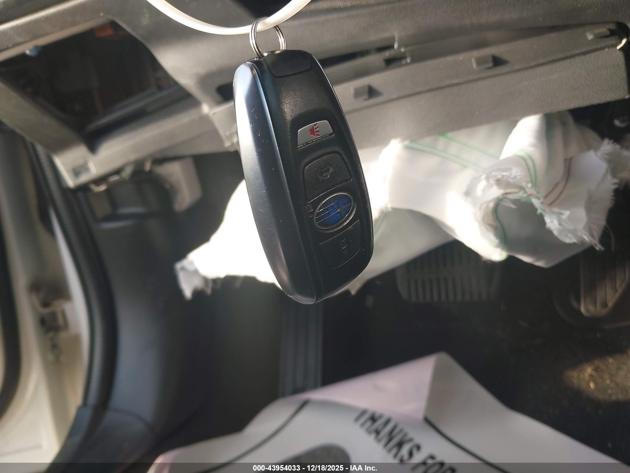 SUBARU FORESTER image 11