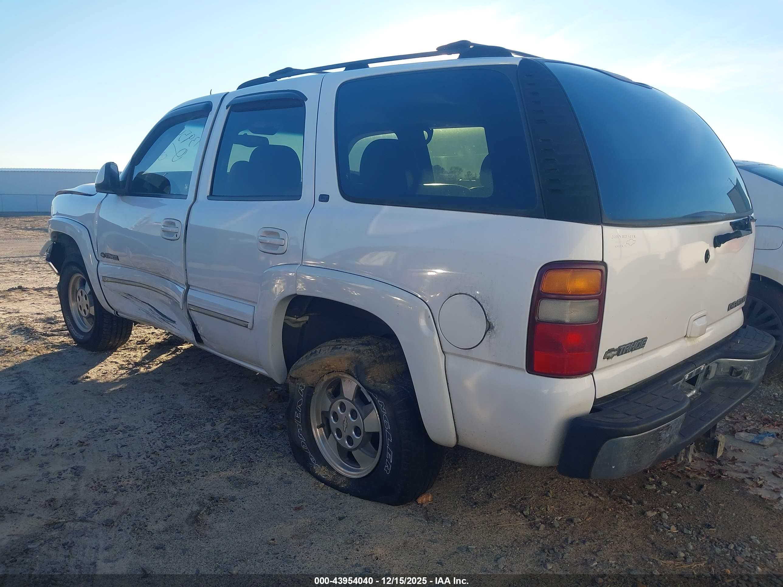 CHEVROLET TAHOE image 3
