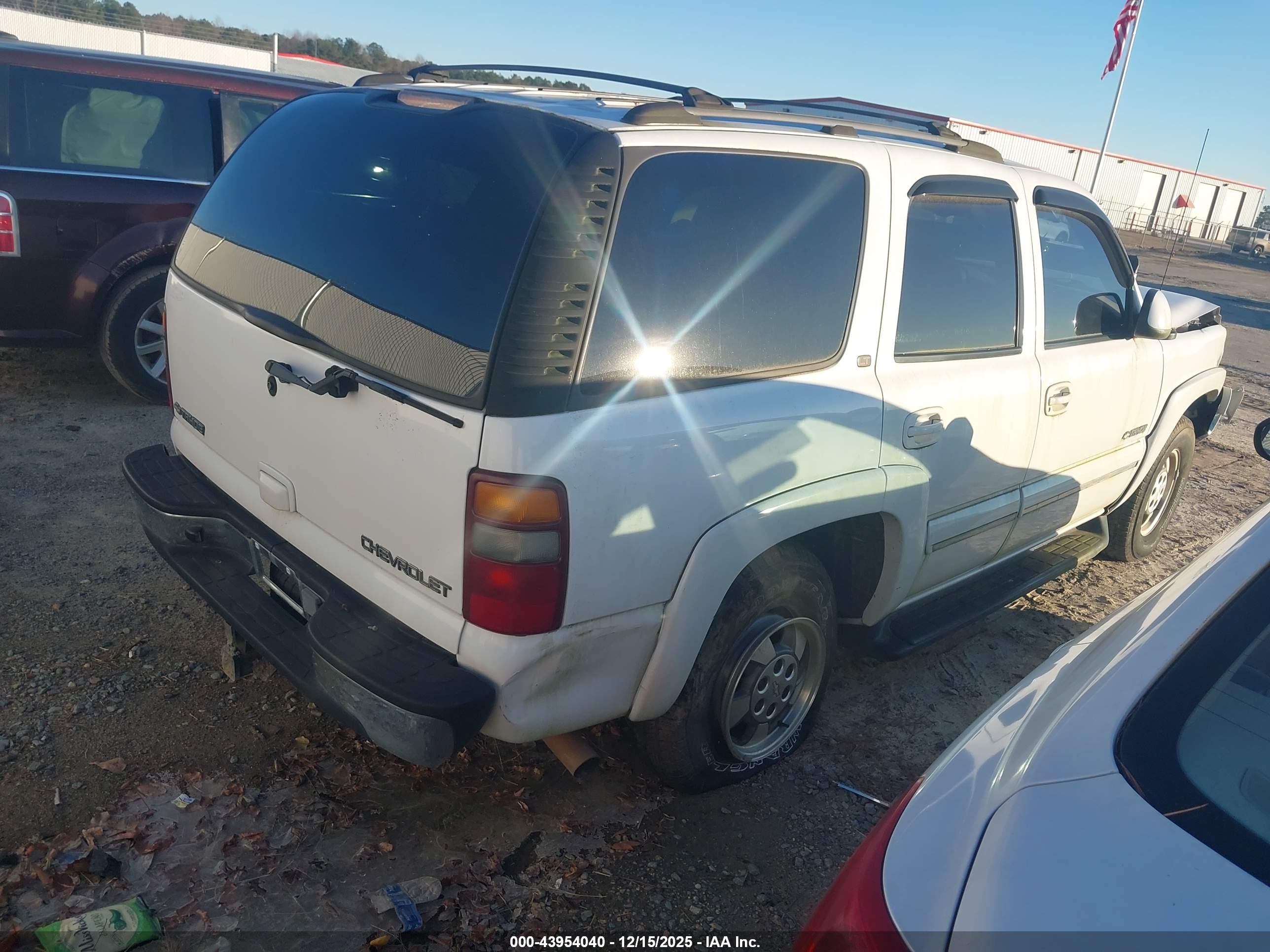 CHEVROLET TAHOE image 4