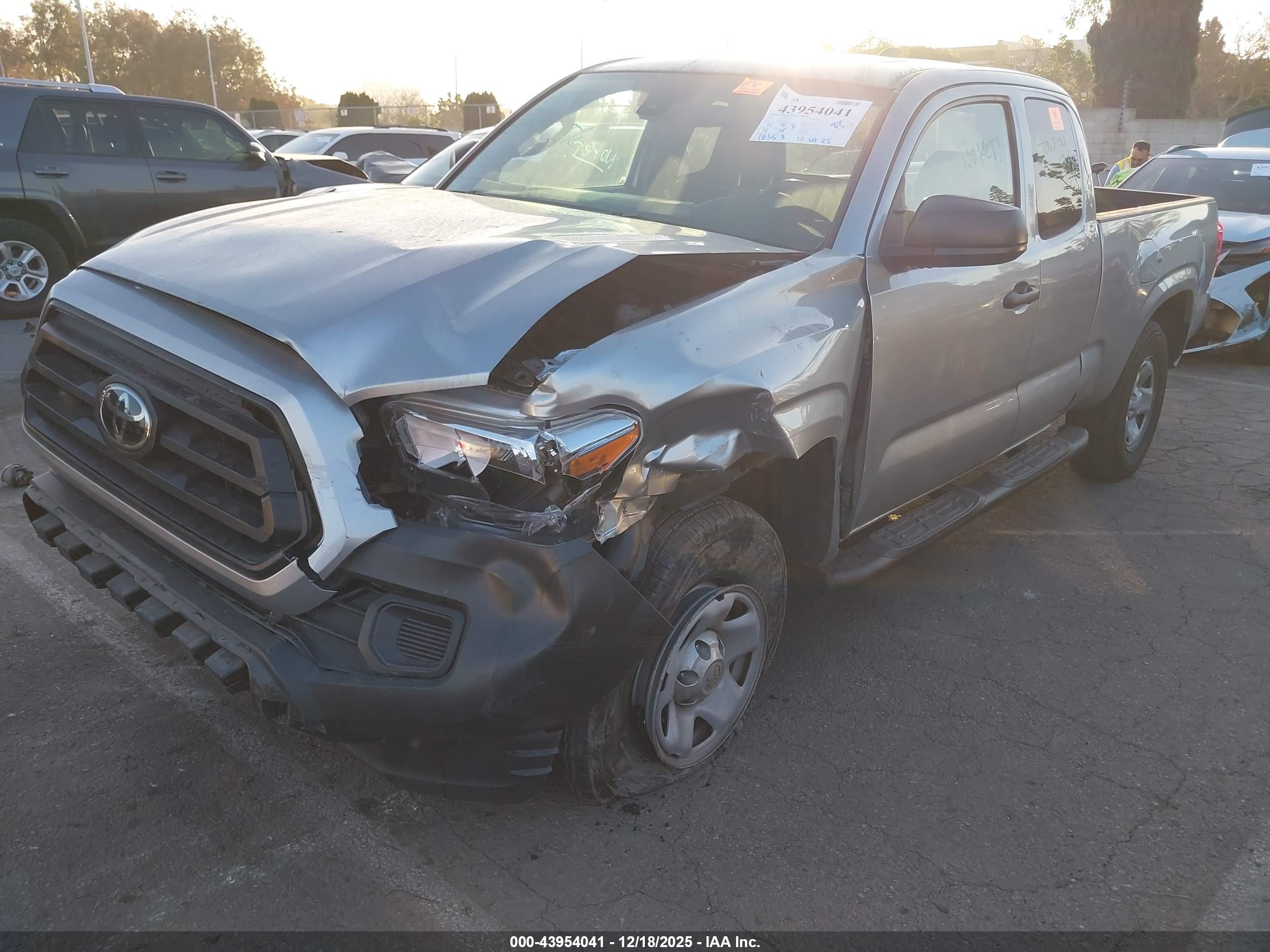 TOYOTA TACOMA image 6